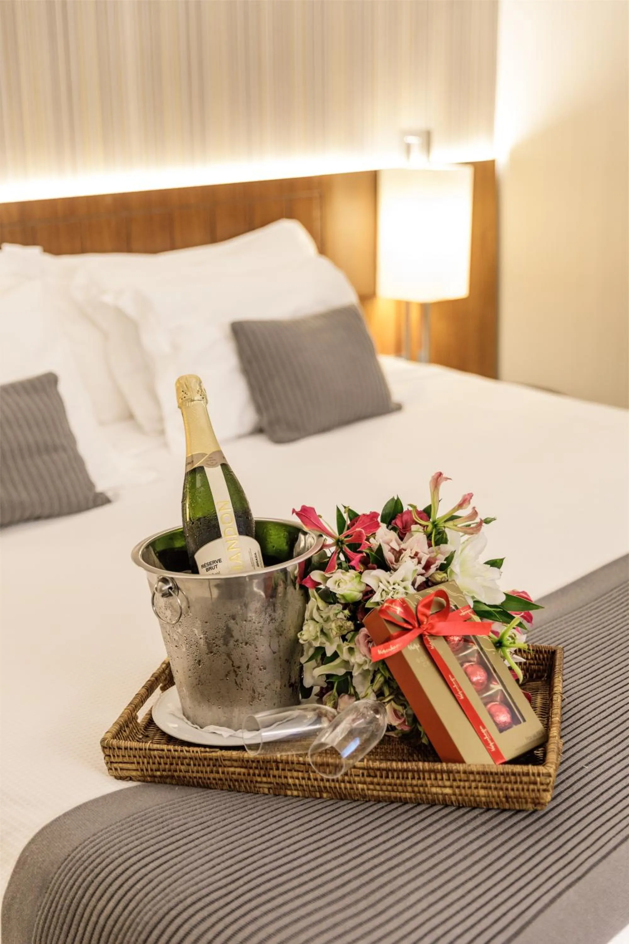 Food and drinks, Bed in Promenade Palladium Leblon