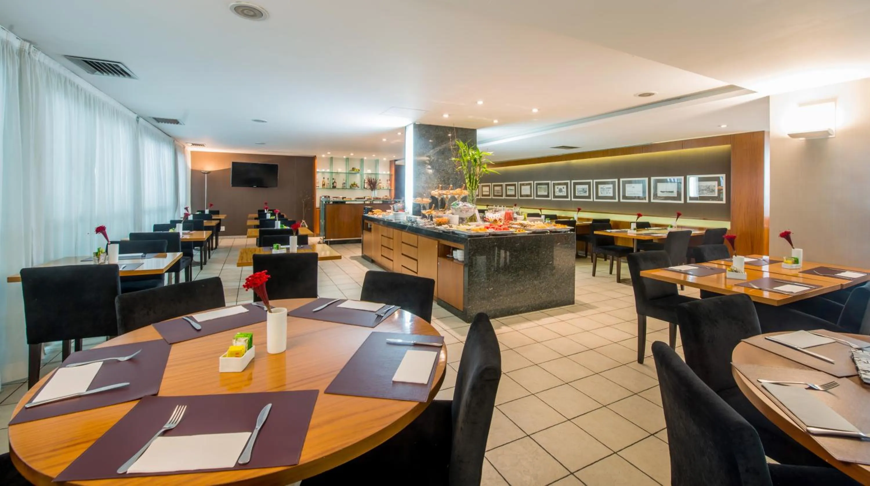 Restaurant/places to eat in Promenade Palladium Leblon