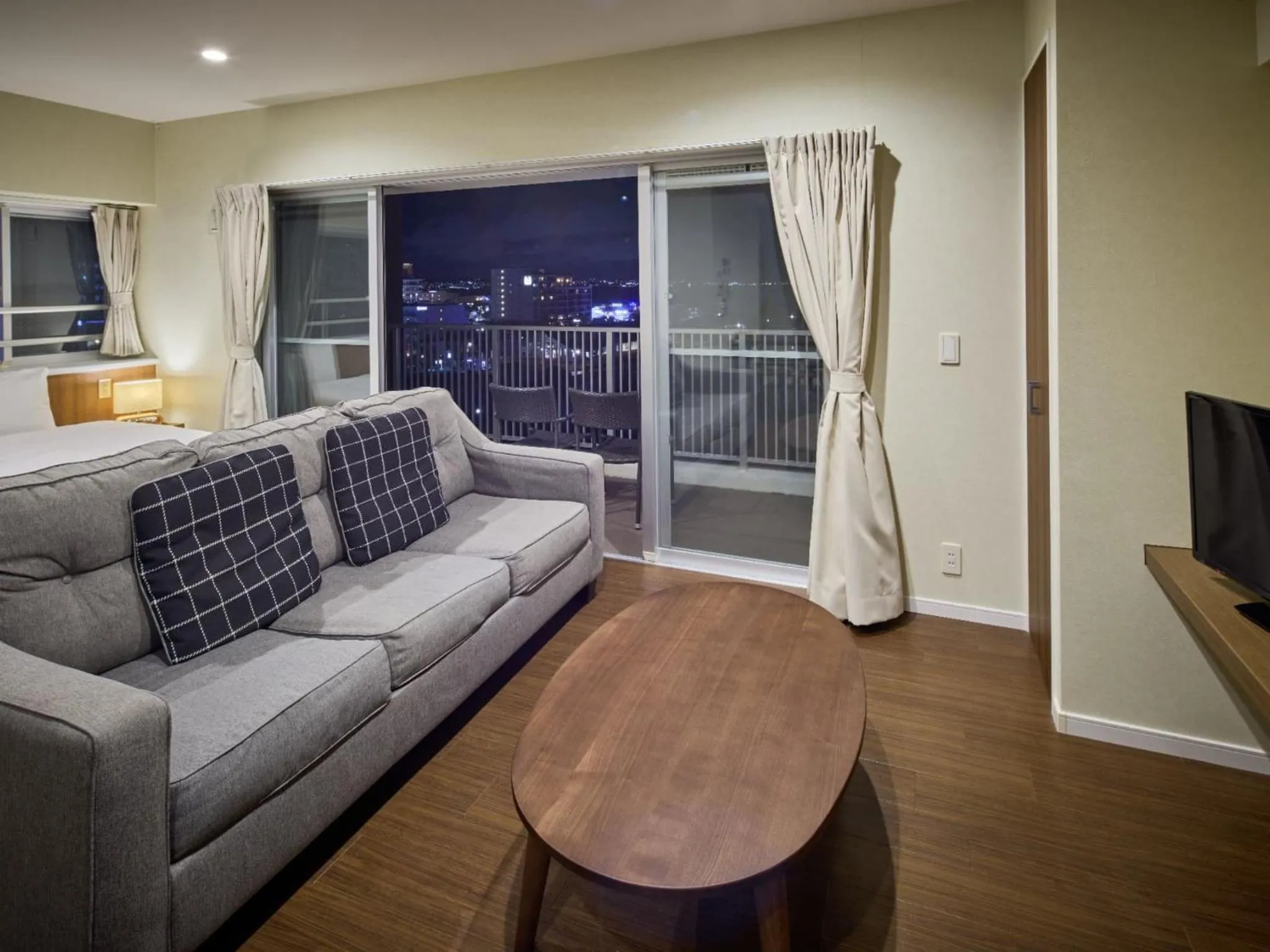 Photo of the whole room in Seaside Condominium Rana Chatan