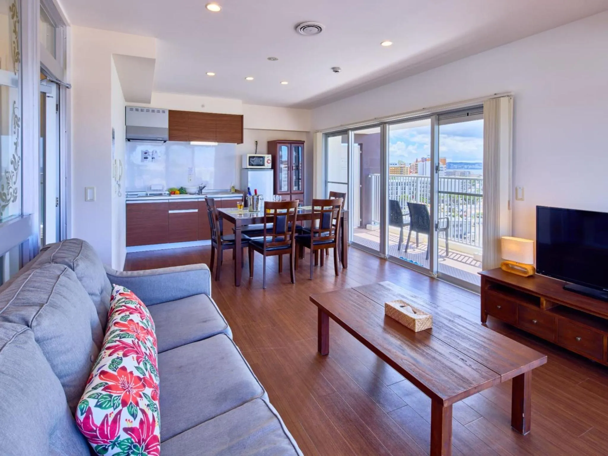 Photo of the whole room in Seaside Condominium Rana Chatan