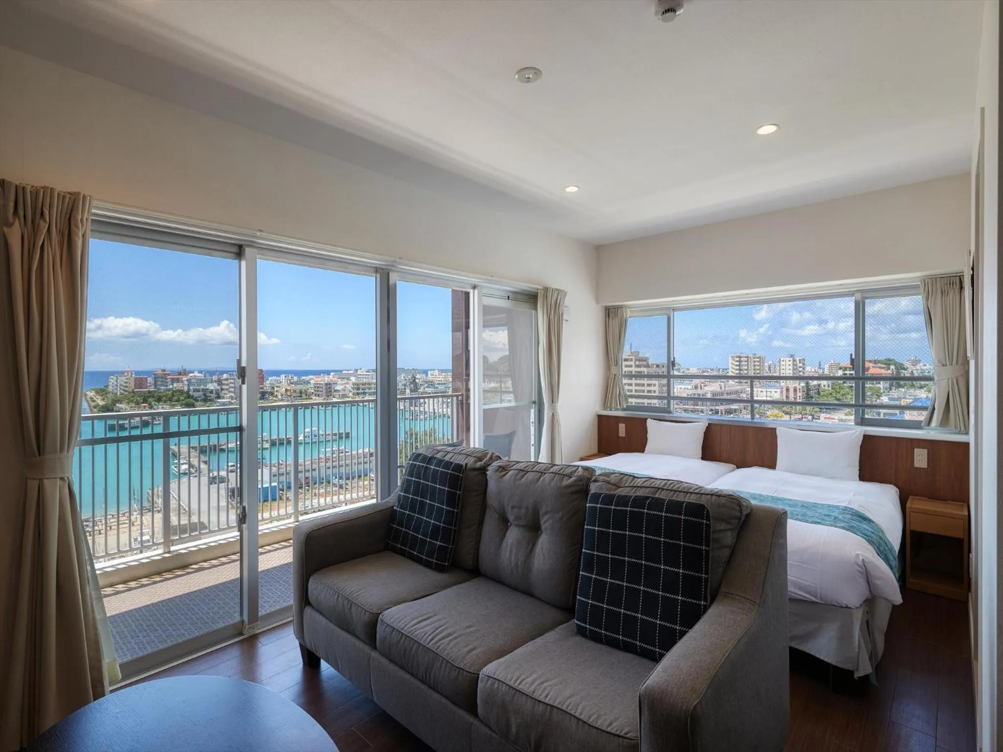 Bed in Seaside Condominium Rana Chatan