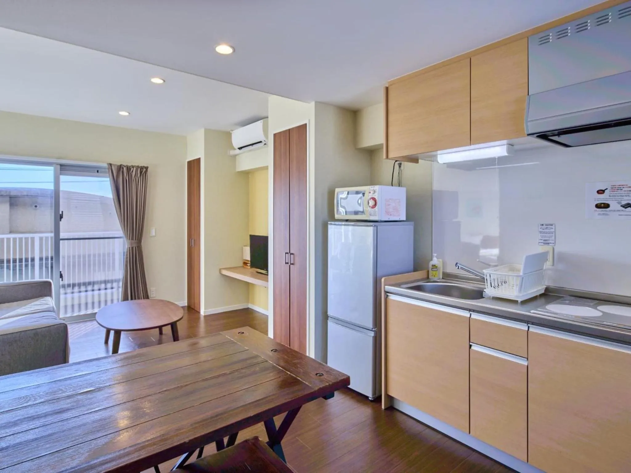 Photo of the whole room in Seaside Condominium Rana Chatan