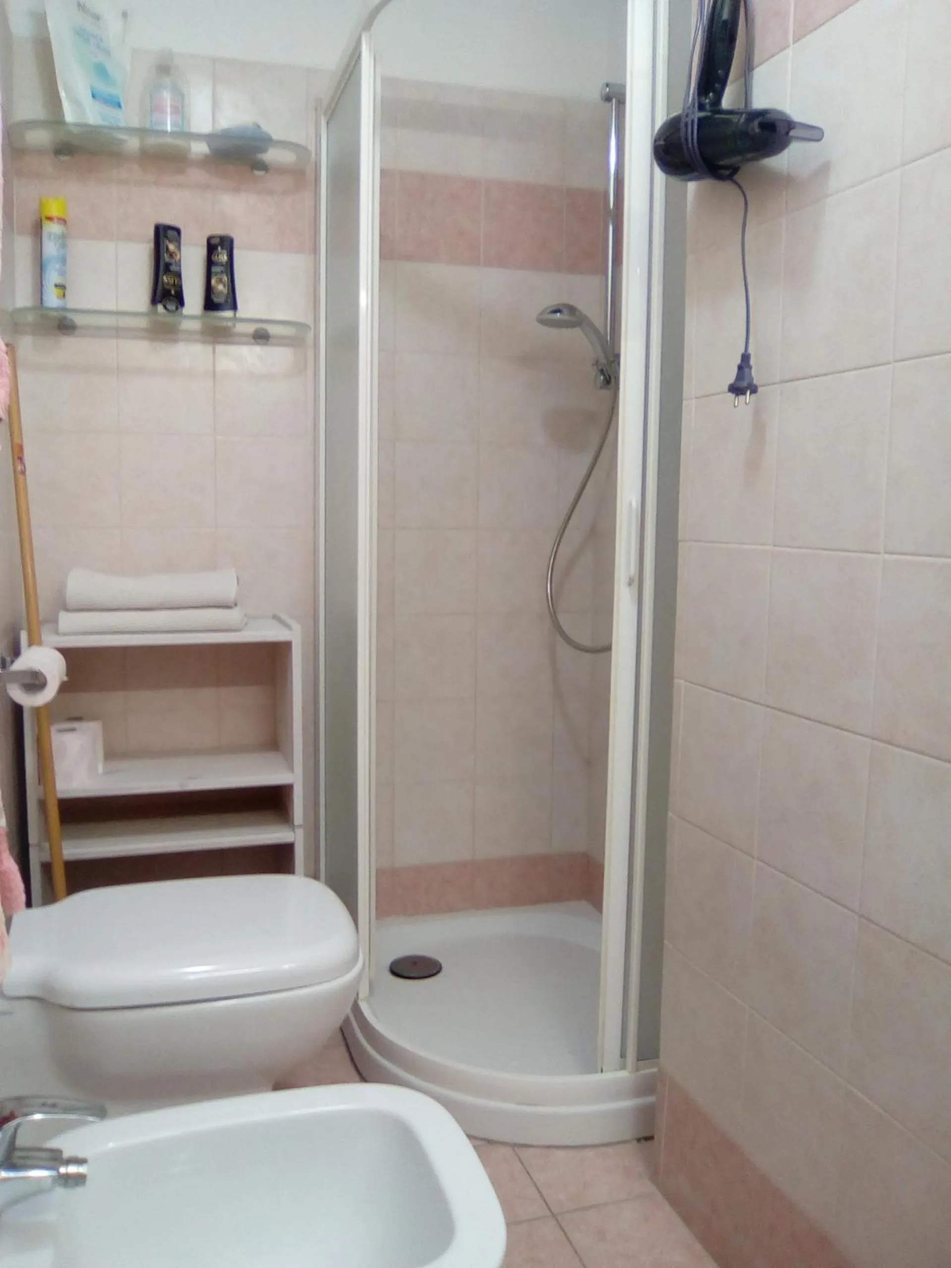Bathroom in Sansone
