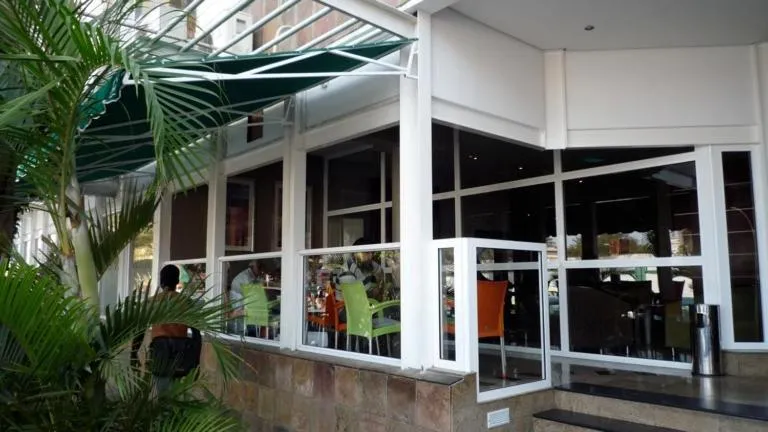 Facade/entrance in Hotel 2001