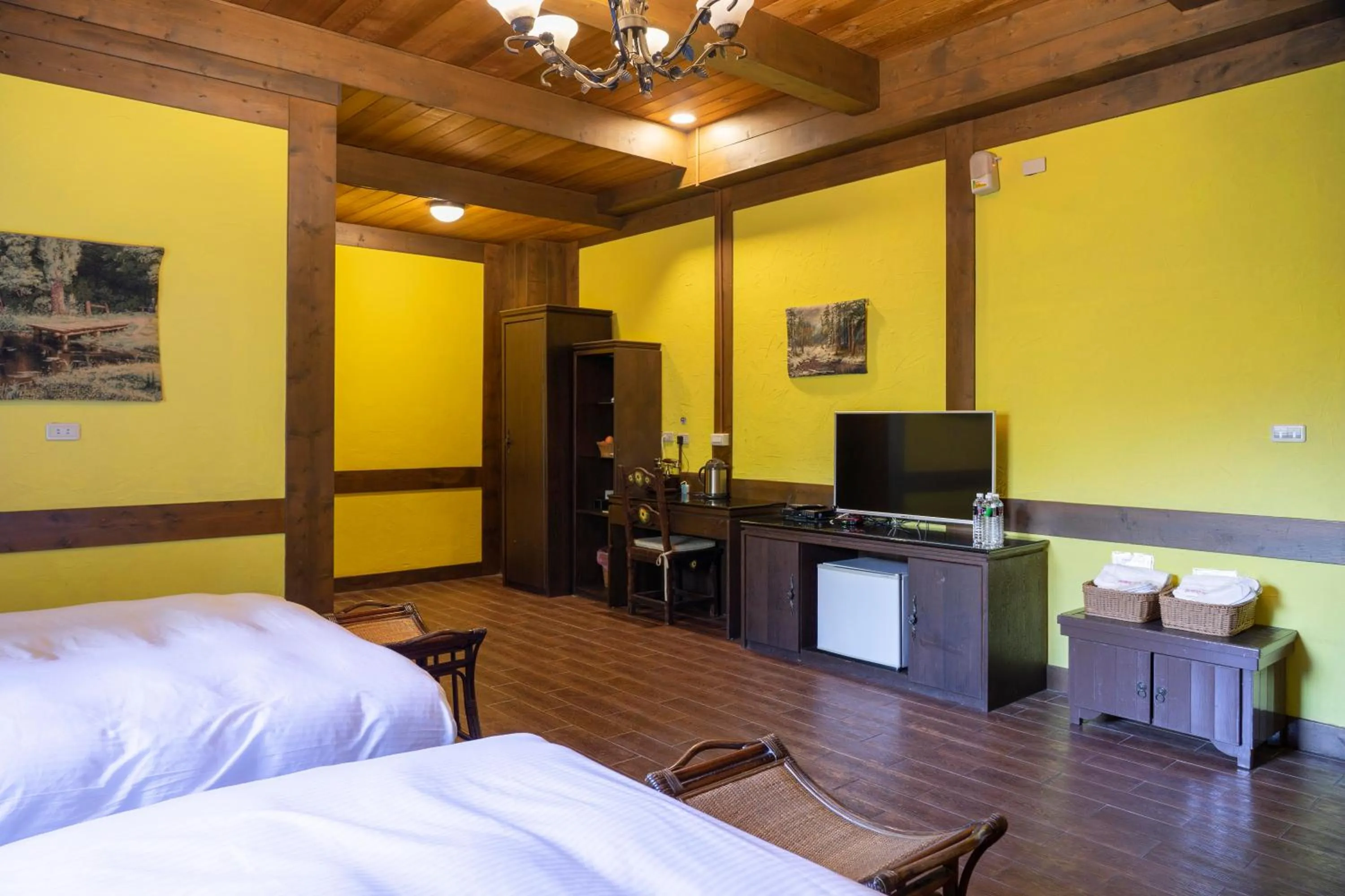 On site, Bed in Provence Rose Lodge