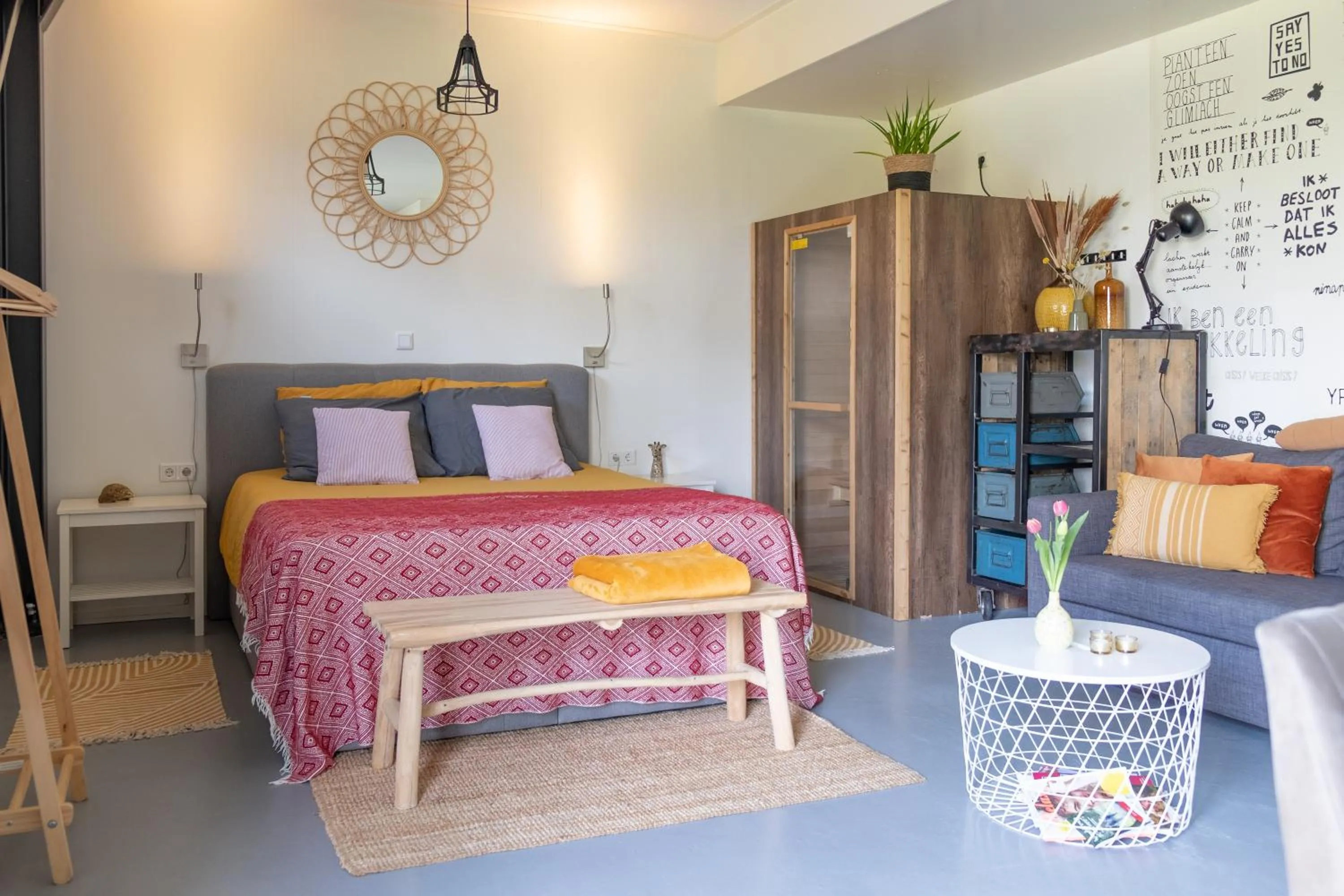 Sauna, Bed in B&B De Achterdiek