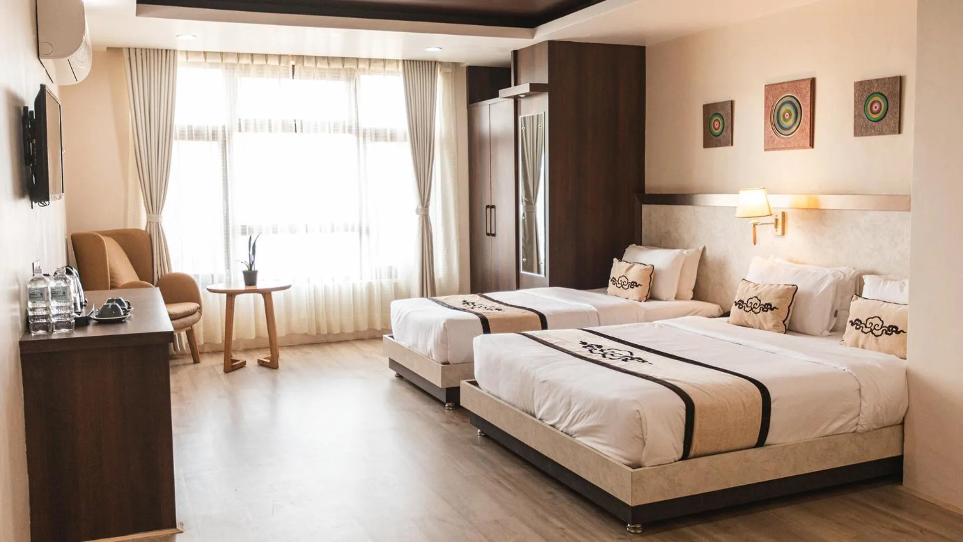 Photo of the whole room, Bed in Lavie Residence and Spa