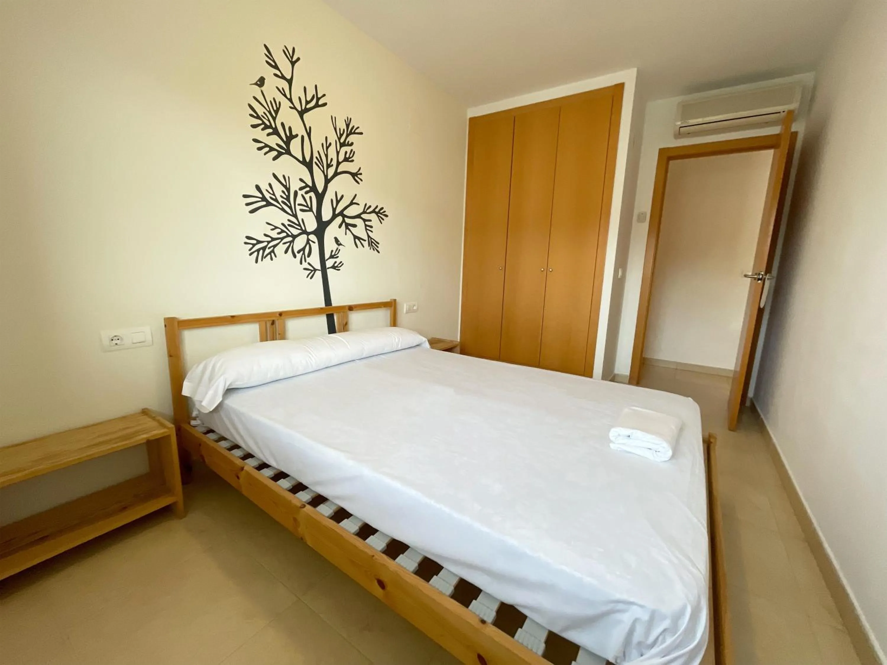 Bed in Apartamentos Los Almendros 3000