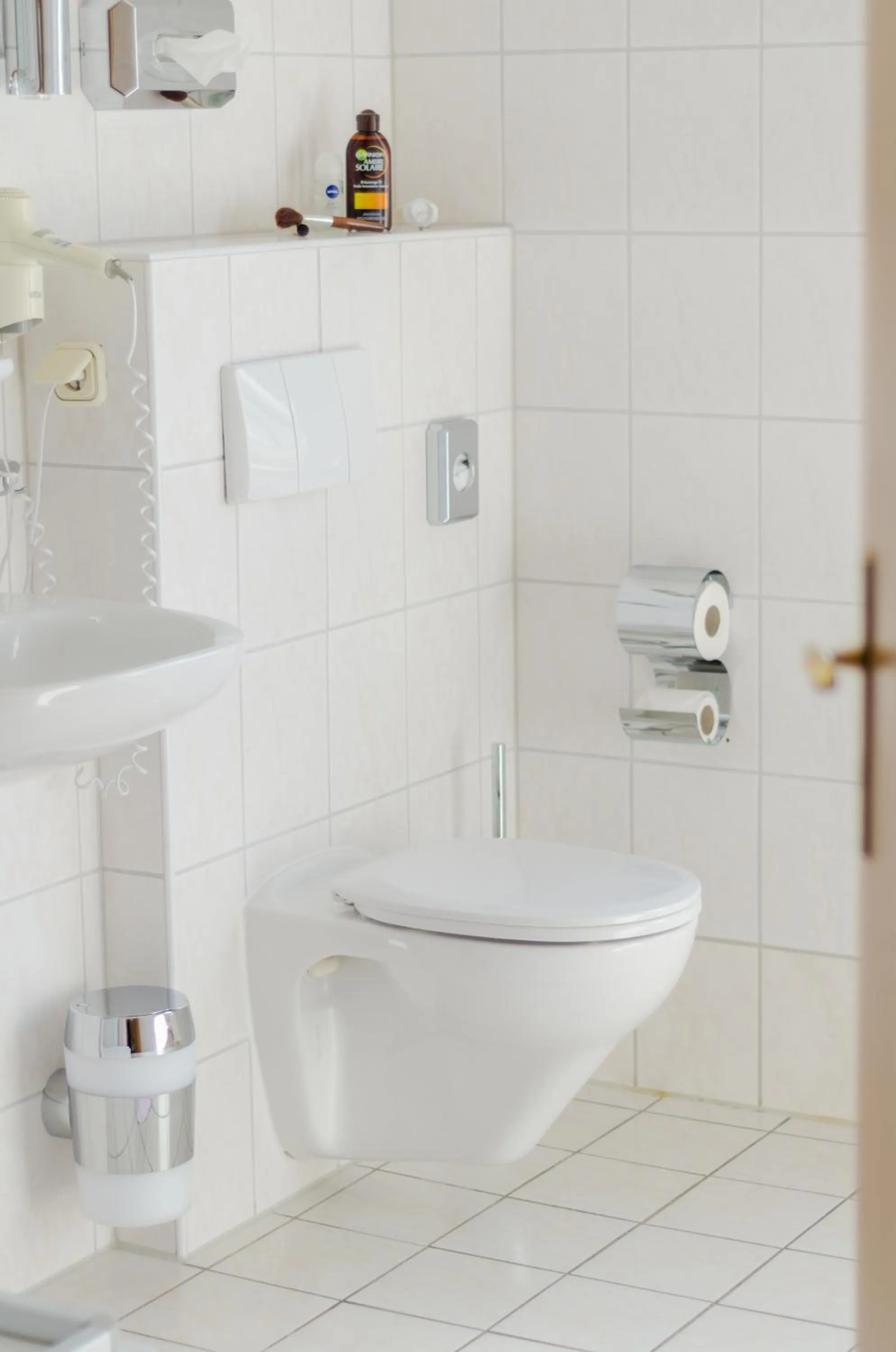 Toilet in Haffidyll garni