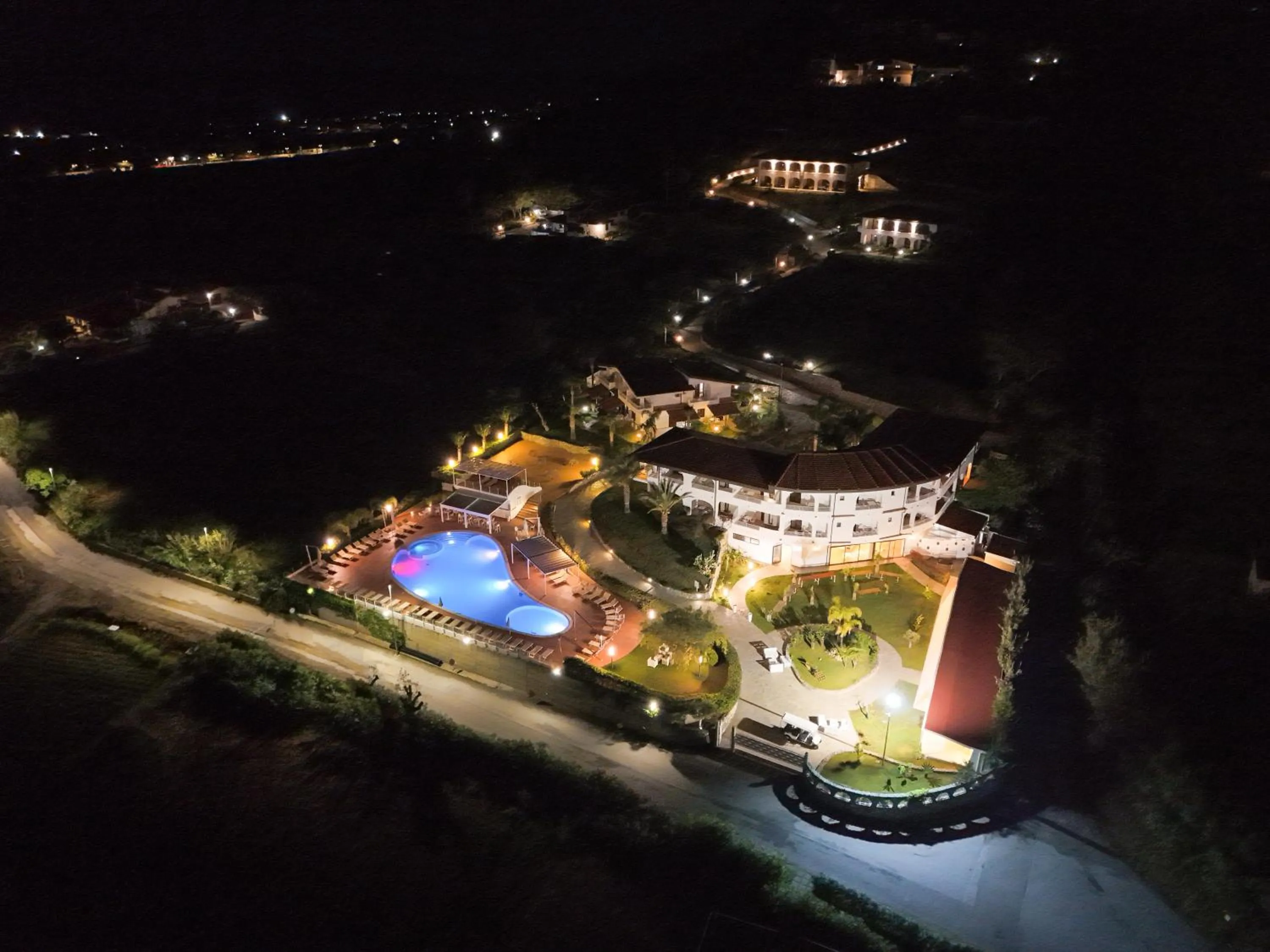 Bird's eye view in LUZIA AGRIRESORT - Piscina Idromassaggio con Vista Mare Aperta fino alle ore 23-00