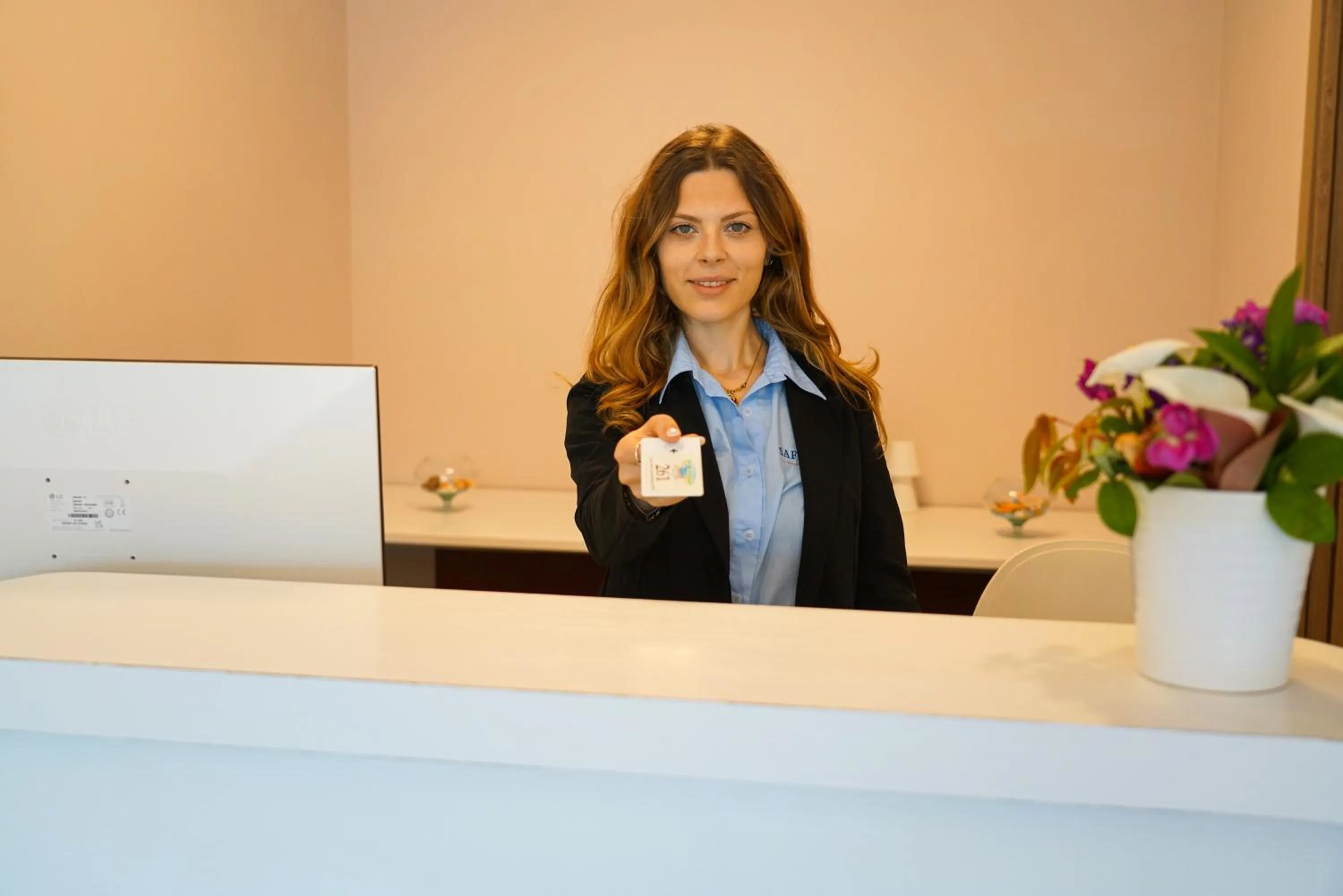 Staff in LUZIA AGRIRESORT - Piscina Idromassaggio con Vista Mare Aperta fino alle ore 23-00