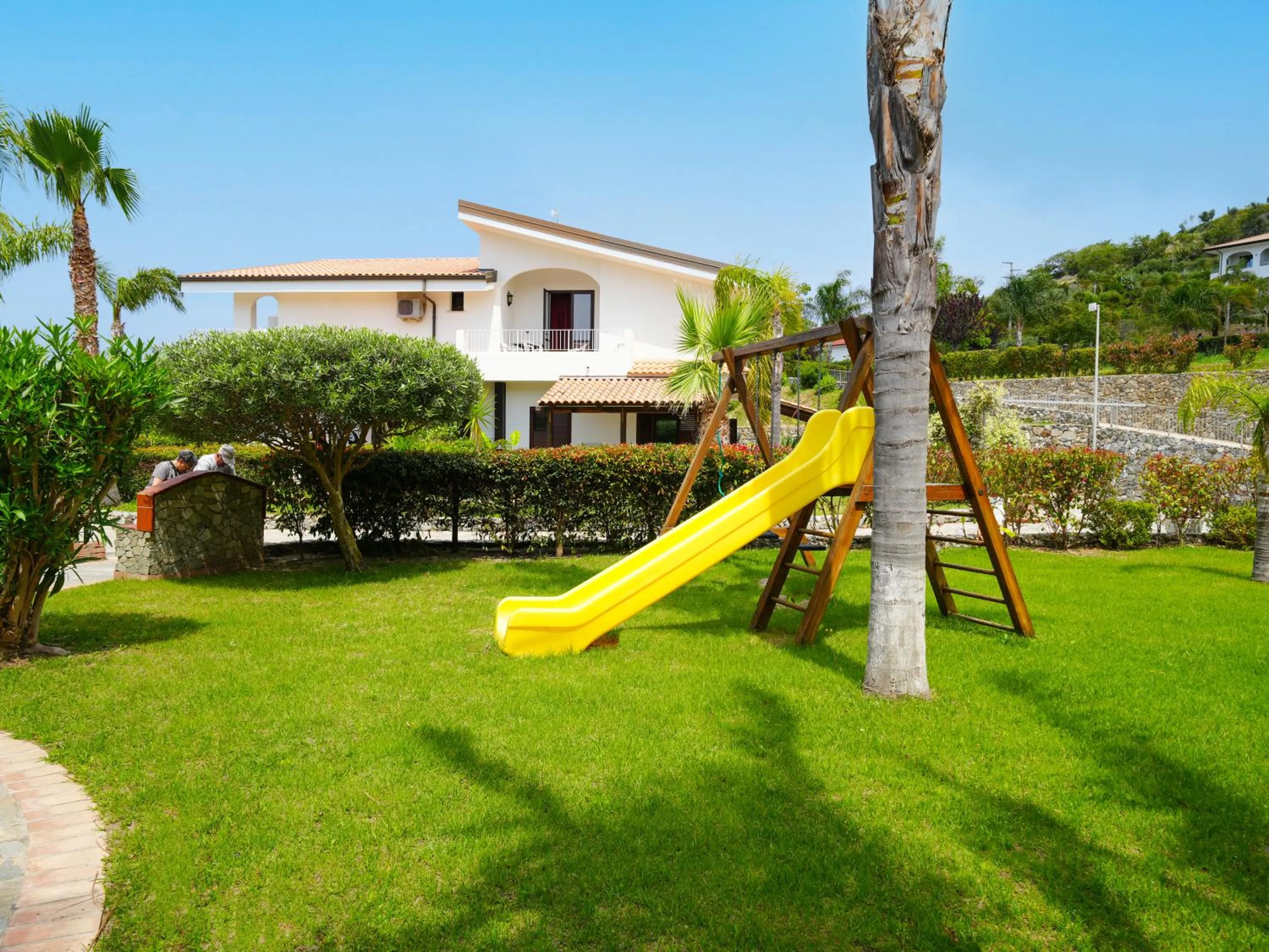 Property building in LUZIA AGRIRESORT - Piscina Idromassaggio con Vista Mare Aperta fino alle ore 23-00