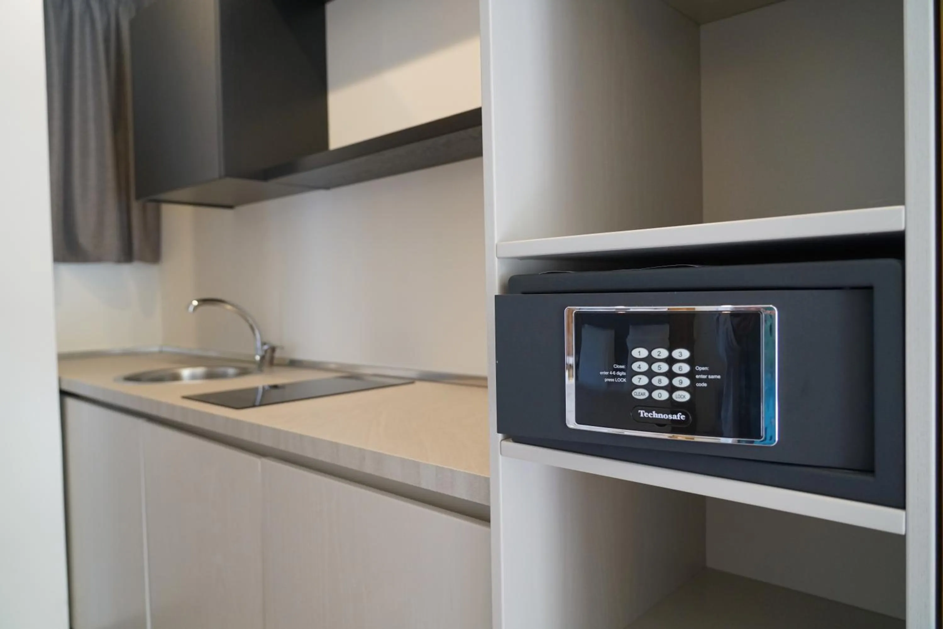 Kitchen or kitchenette in LUZIA AGRIRESORT - Piscina Idromassaggio con Vista Mare Aperta fino alle ore 23-00