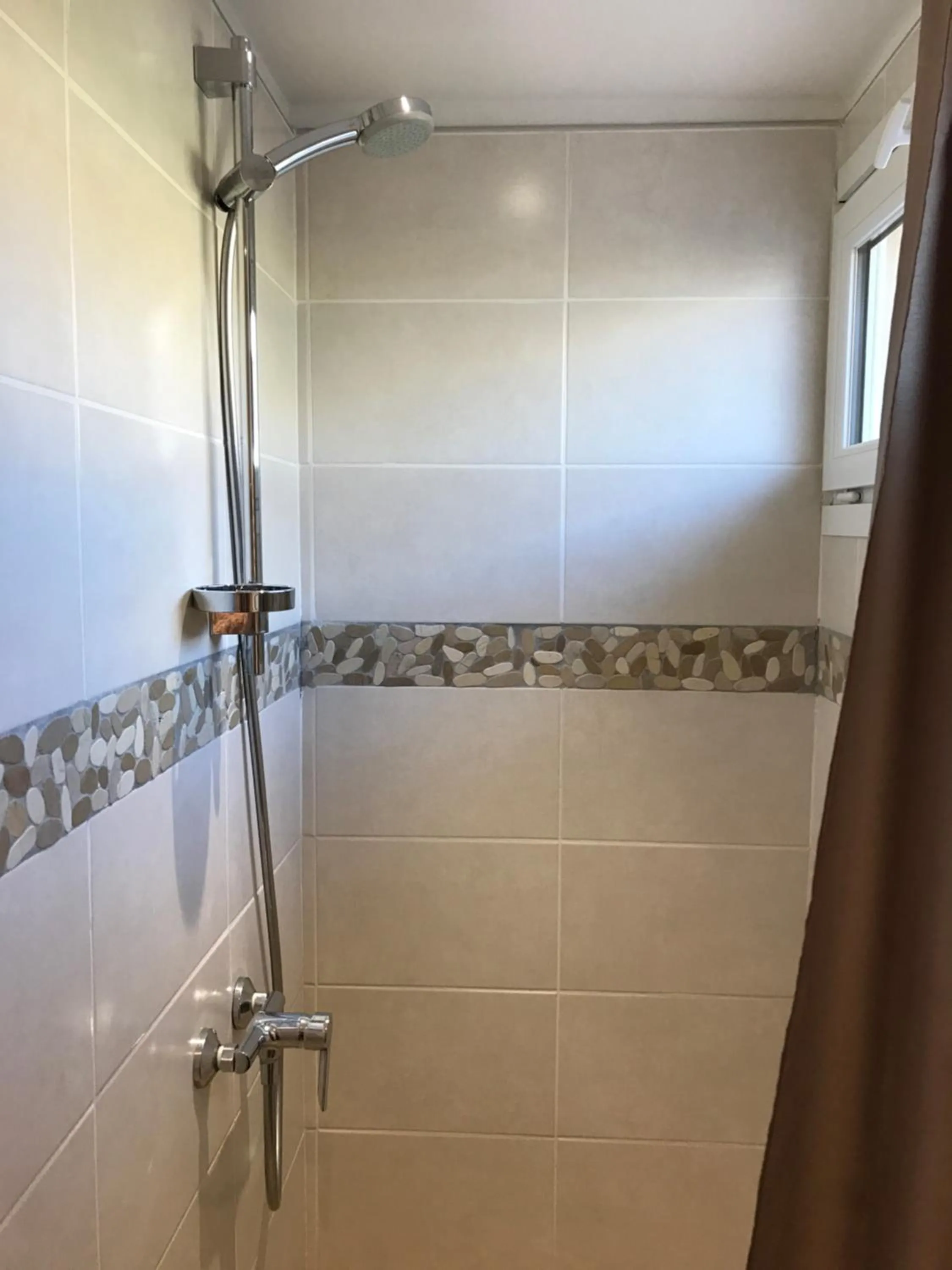 Photo of the whole room in Les Secrets du Mistral