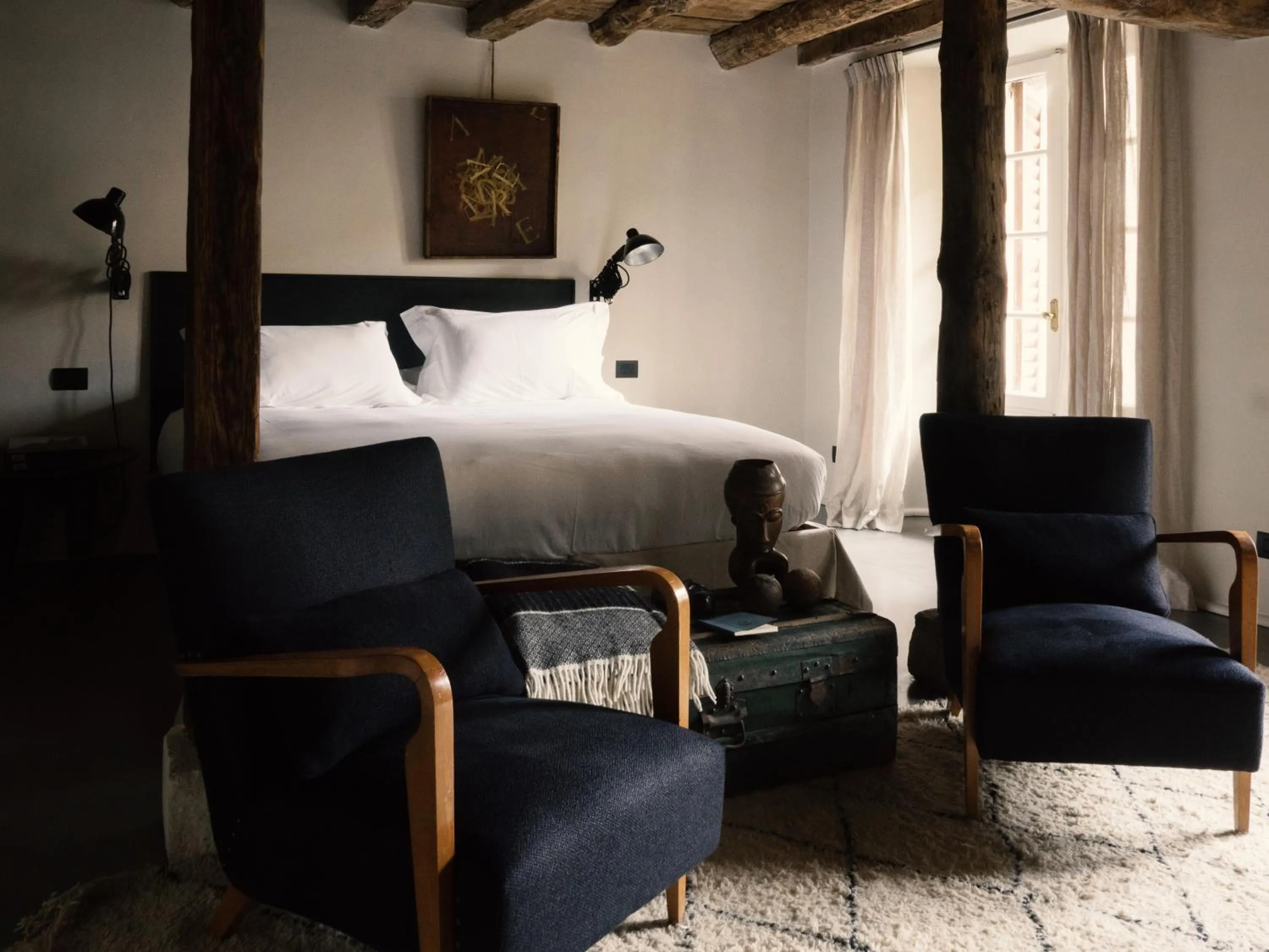 Bed in Palazzo Albricci Peregrini