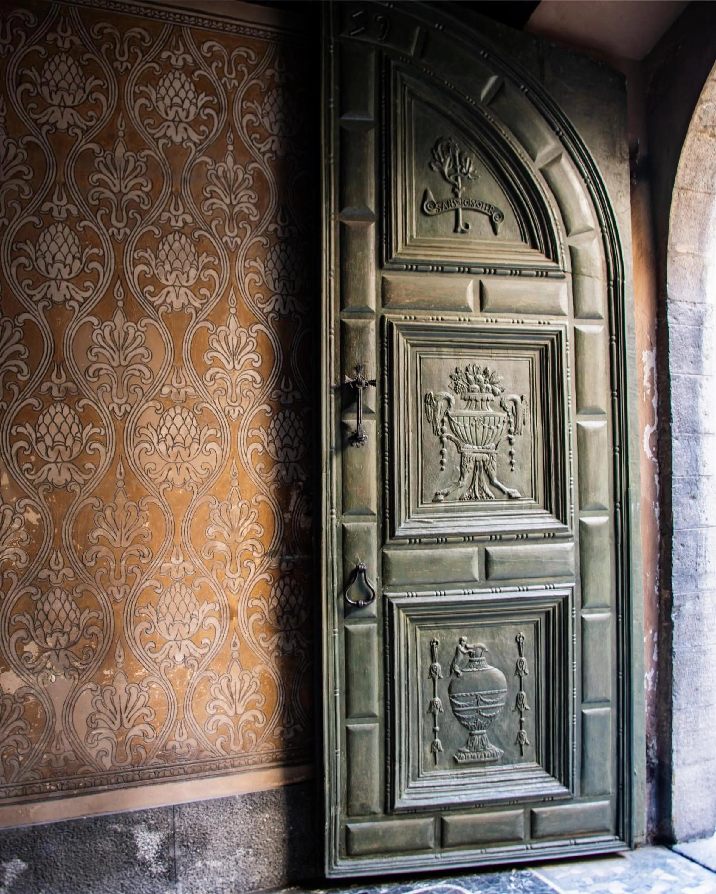 Facade/entrance in Palazzo Albricci Peregrini