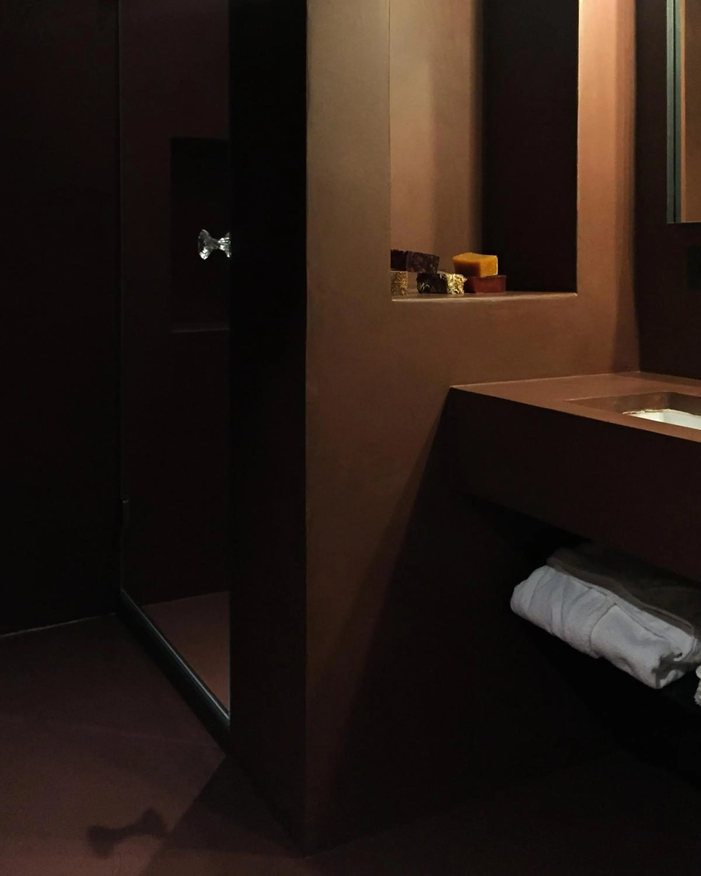 Bathroom in Palazzo Albricci Peregrini