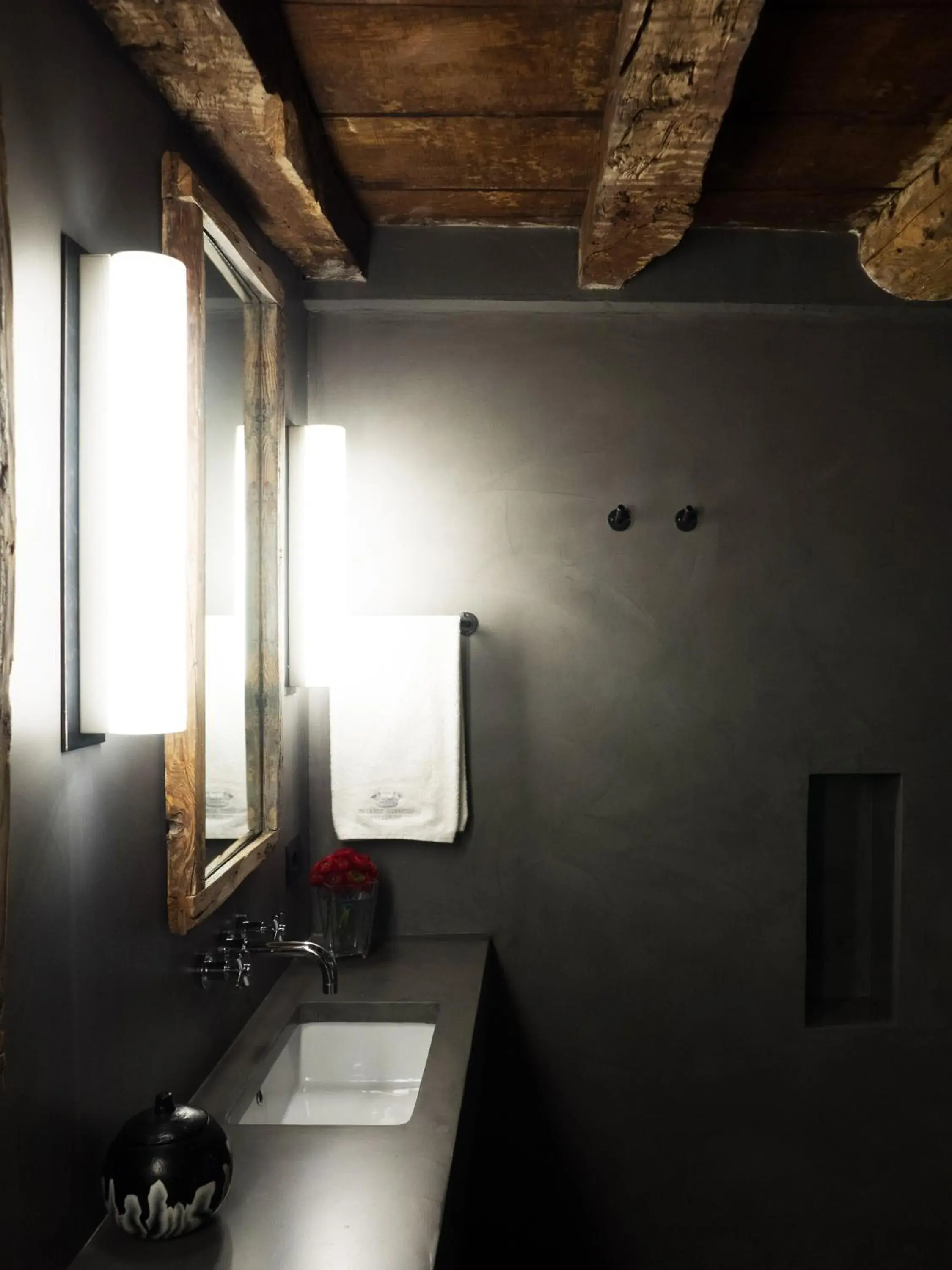 Double Room with Garden View in Palazzo Albricci Peregrini Double Room with Garden View in Palazzo Albricci Peregrini