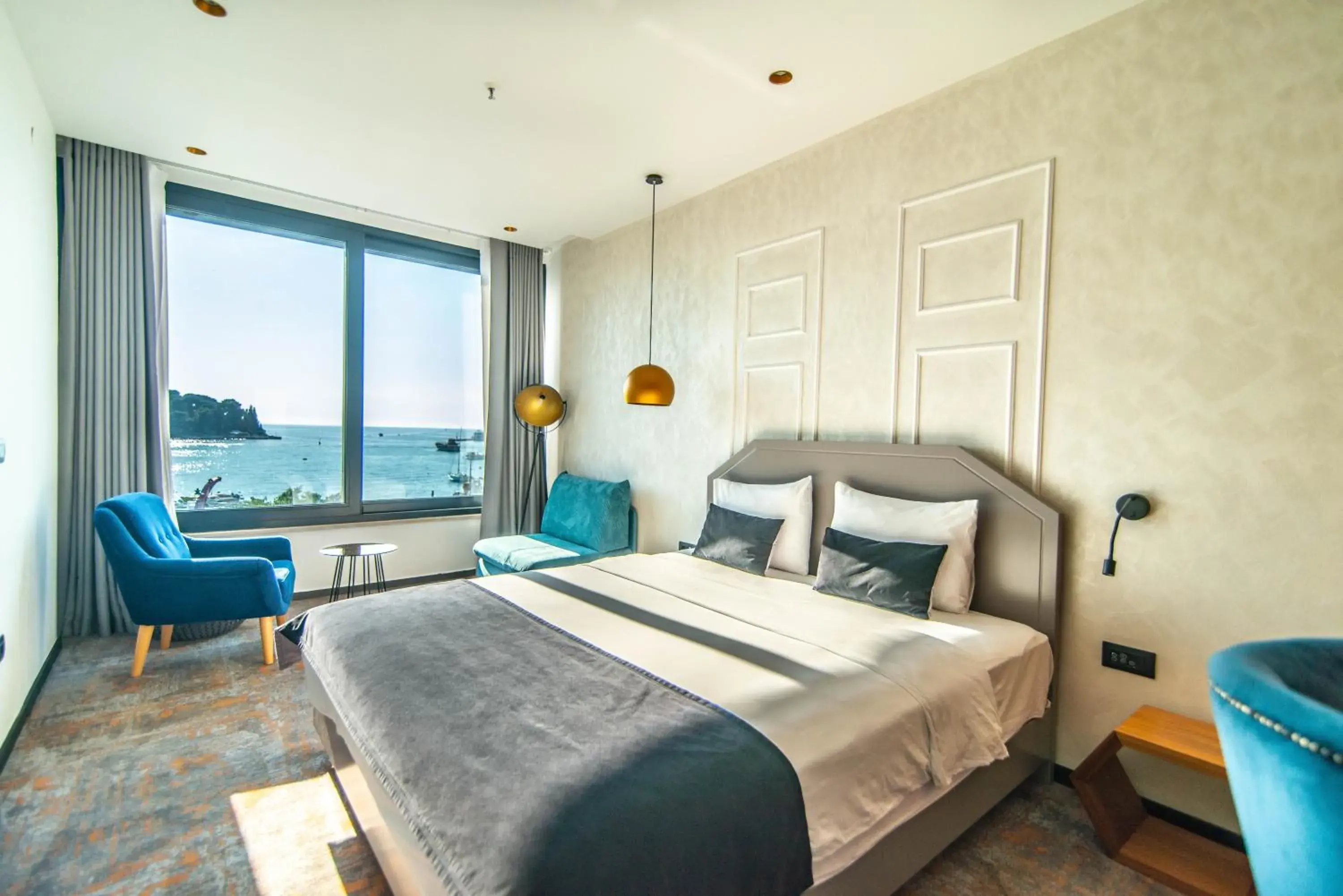 Deluxe Double Room with Sea View in Hotel Delfin Deluxe Double Room with Sea View in Hotel Delfin