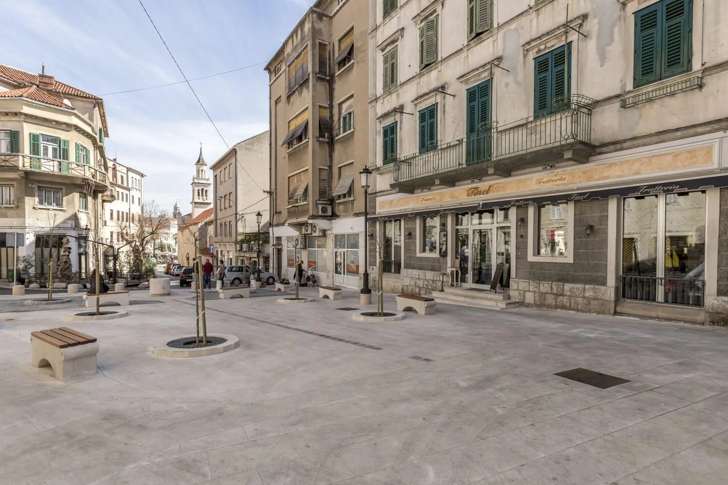 Restaurant/places to eat in Jupiter Lux Rooms