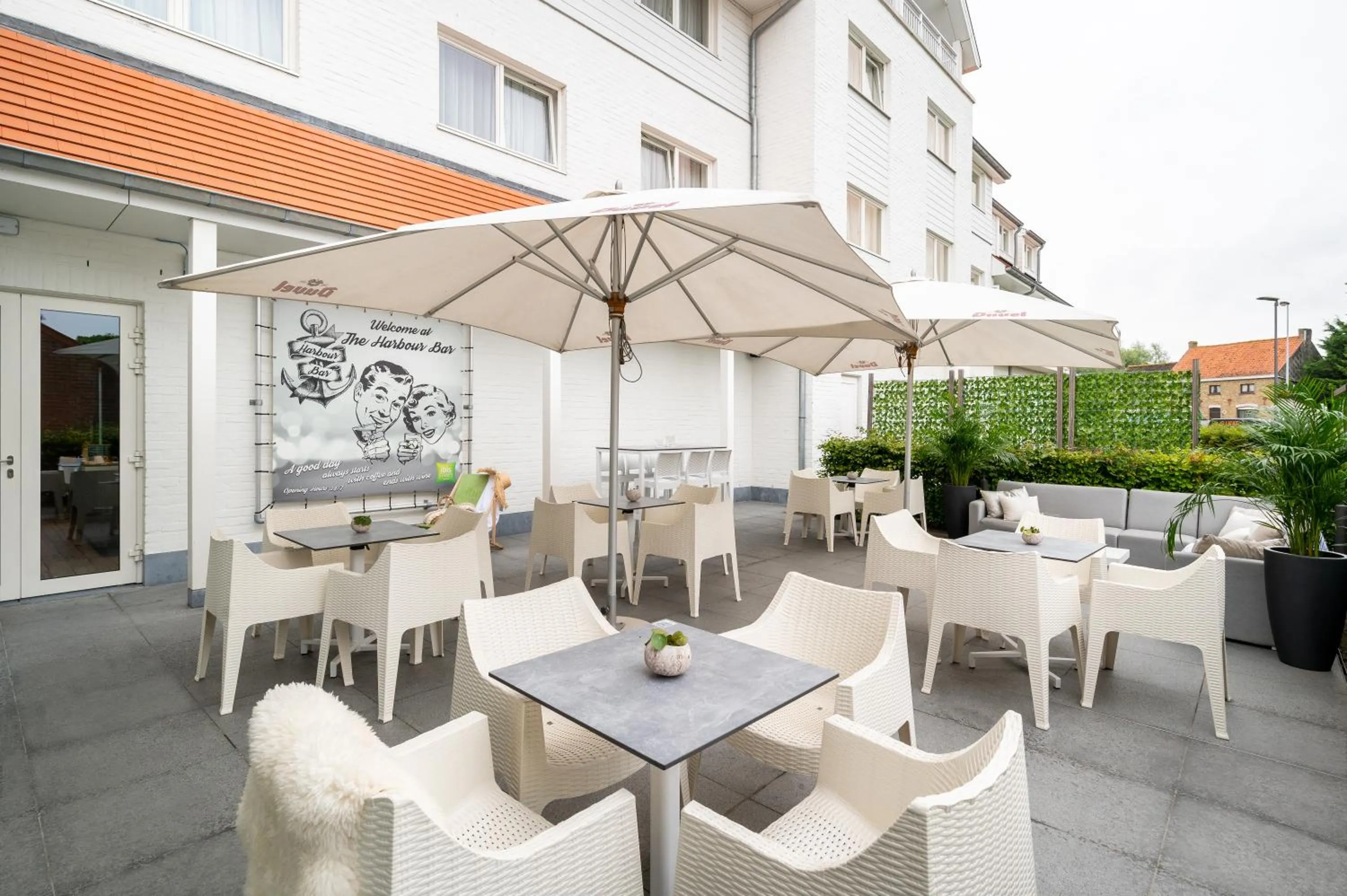 Patio in ibis Styles Nieuwpoort