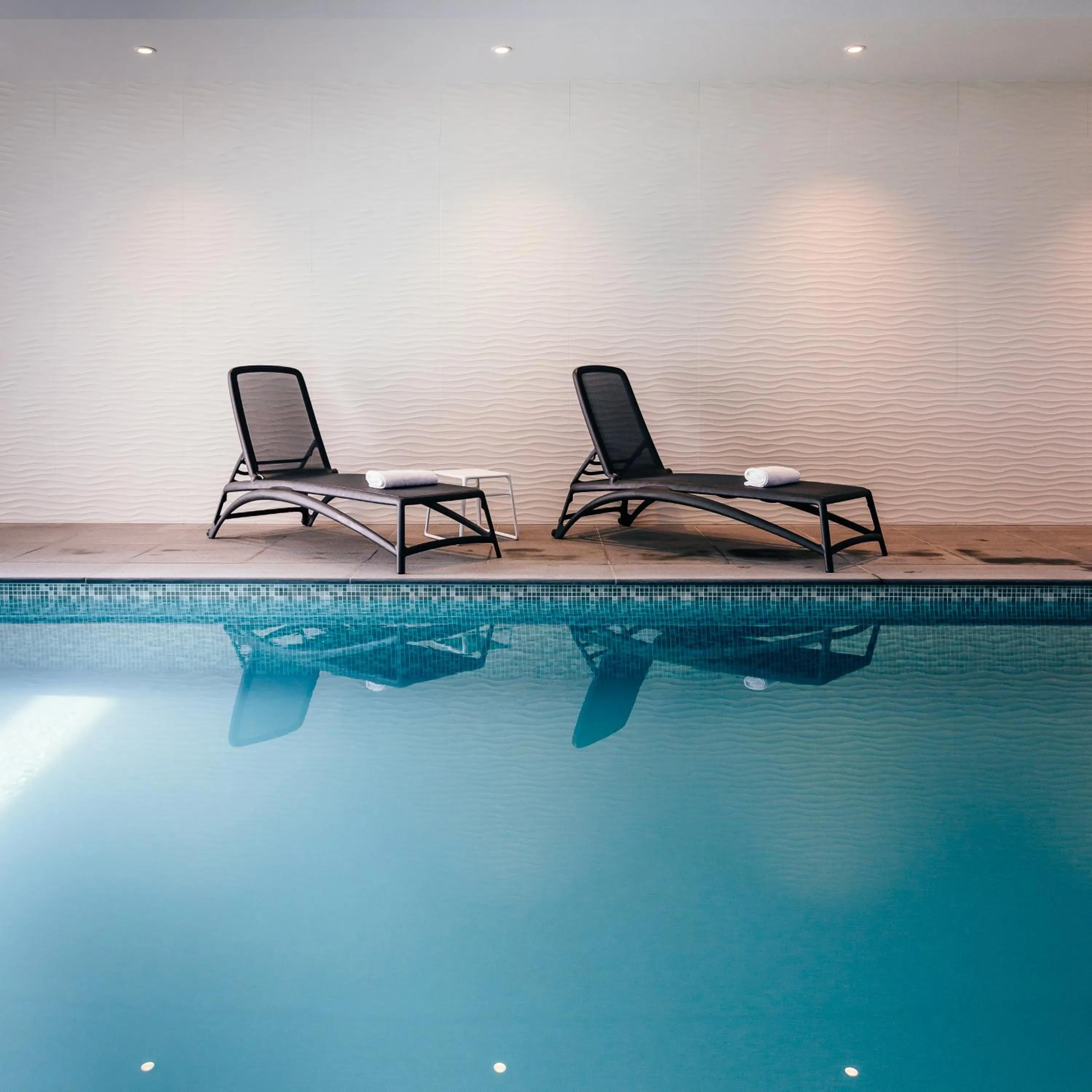 Swimming pool in ibis Styles Nieuwpoort