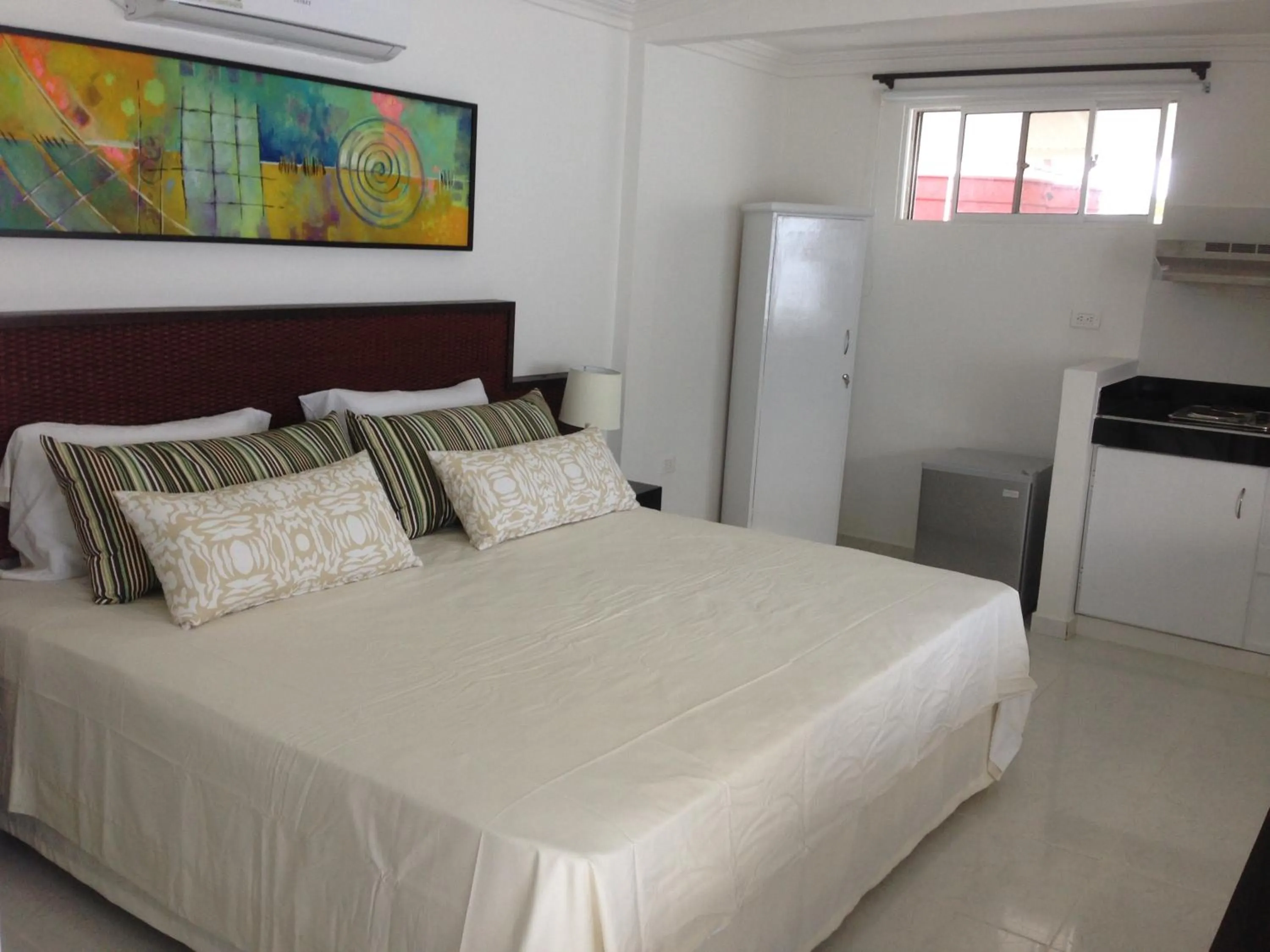 Bedroom, Bed in Red Ground Village