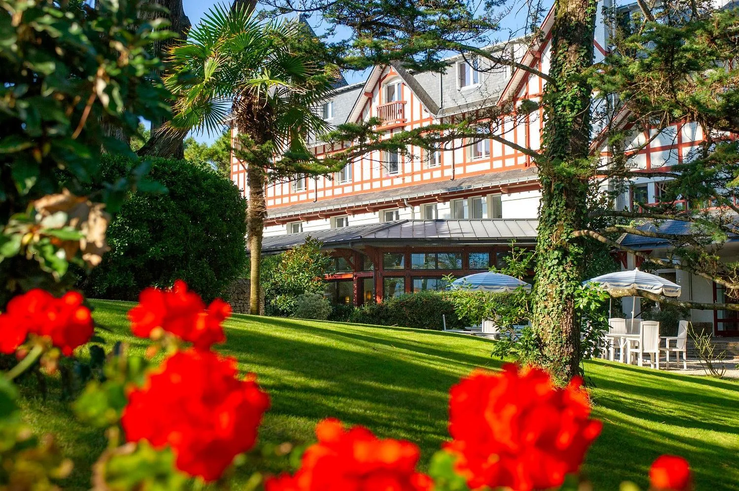 Property building in Hôtel Miléade Les Pléïades La Baule
