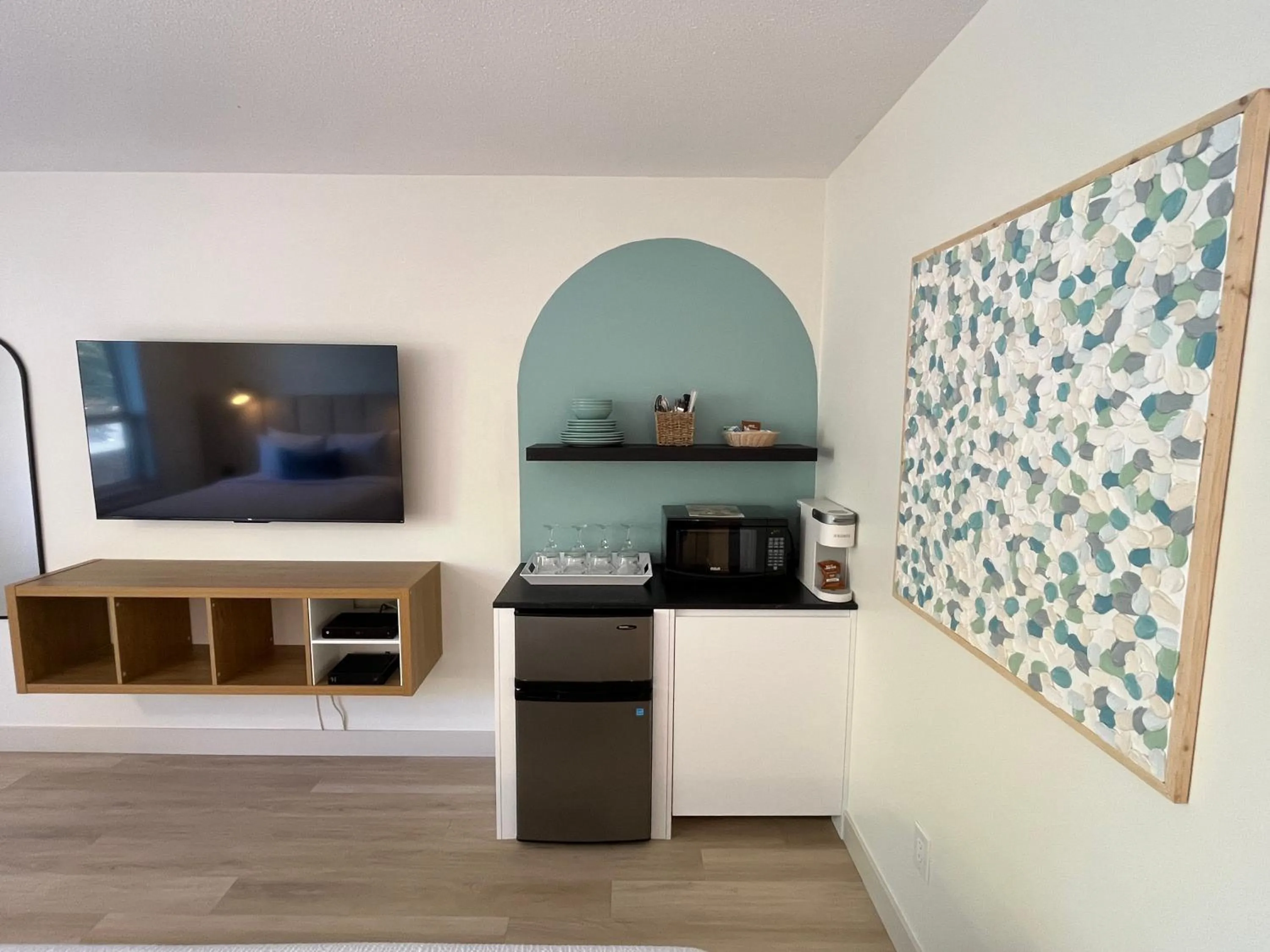 Kitchen or kitchenette in Lakeside Villa & Nordic Spa