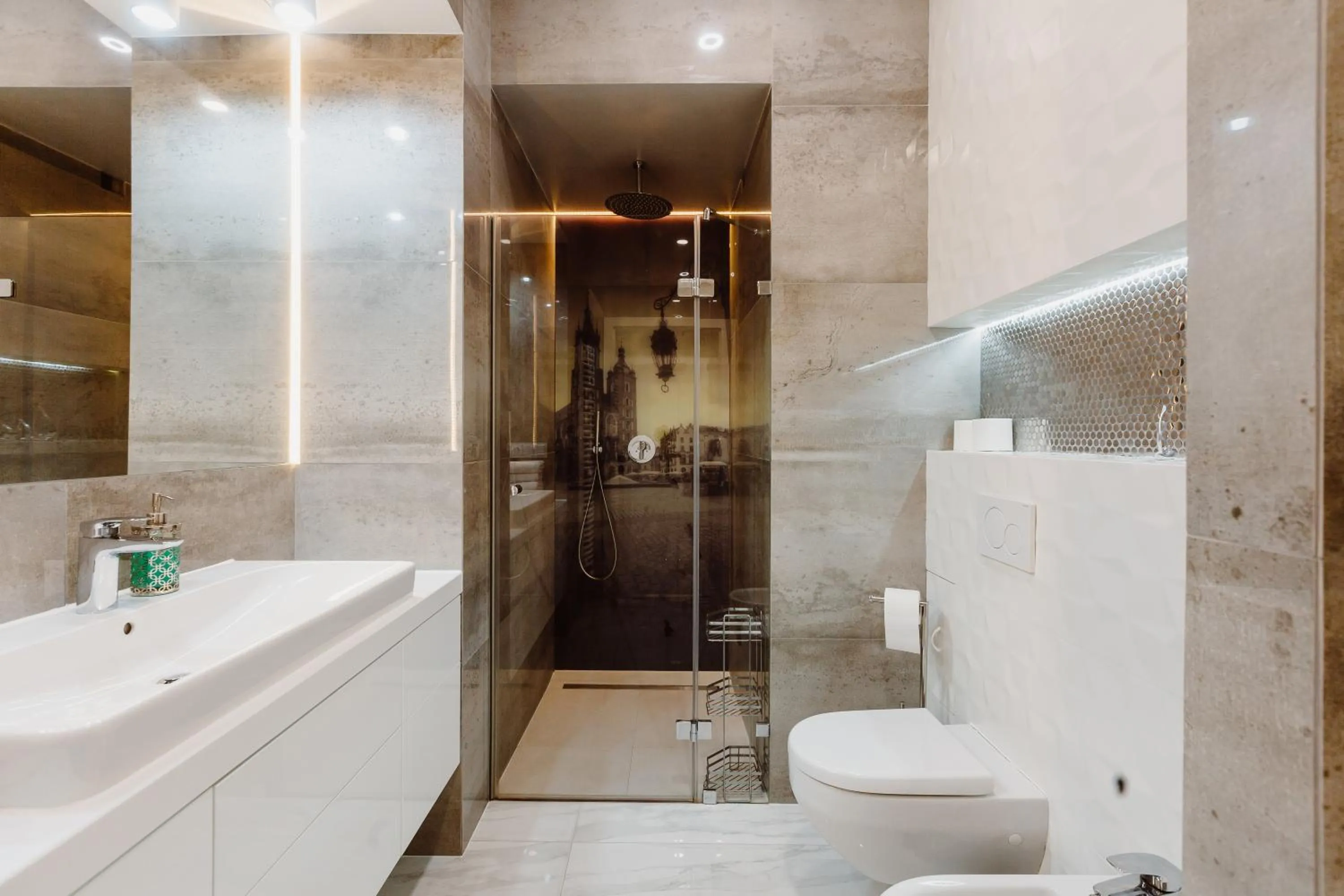 Shower in Z14 Boutique Residence - Krakow Old Town