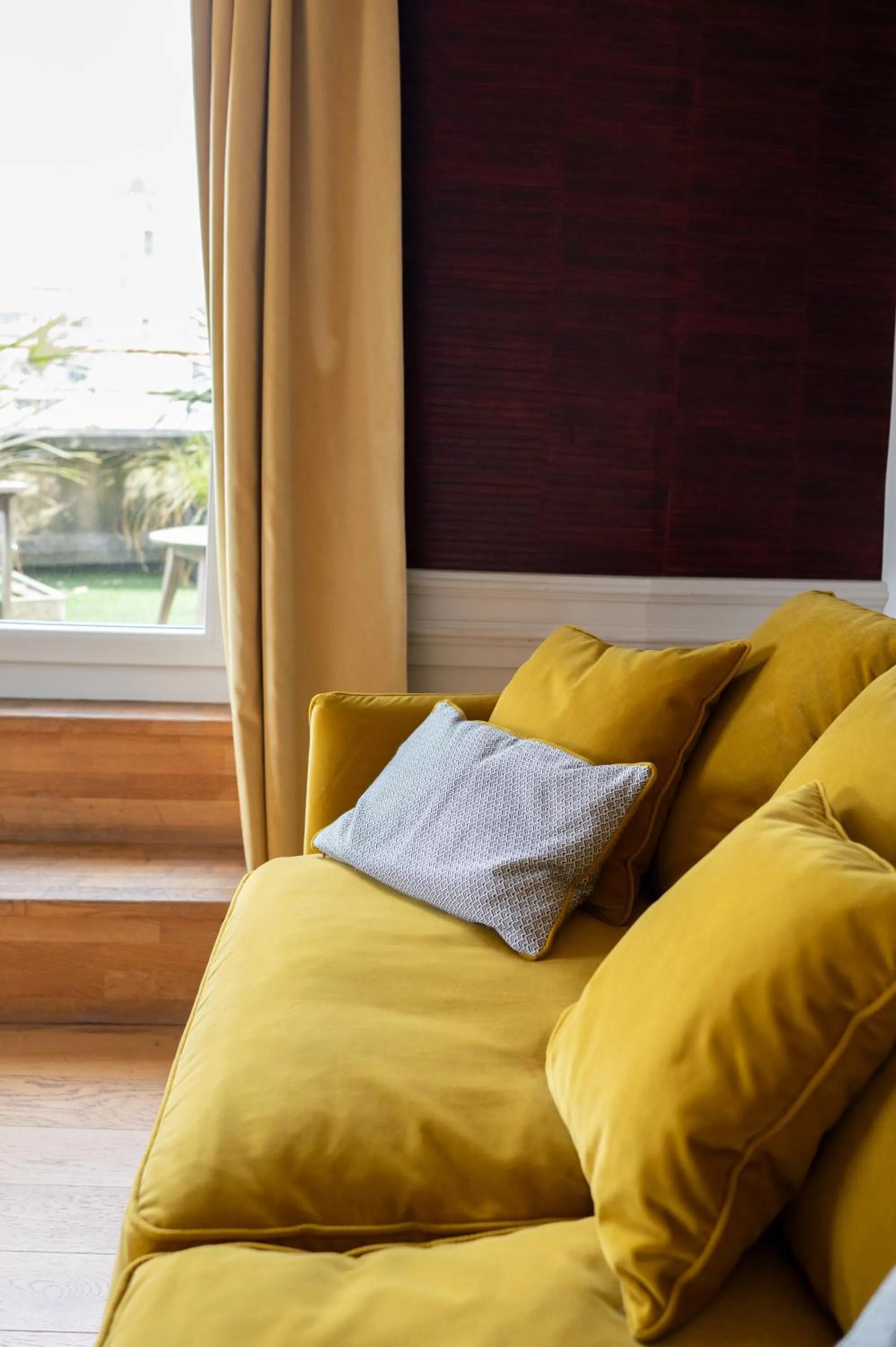 Living room, Bed in Les chambres du Waterzooi