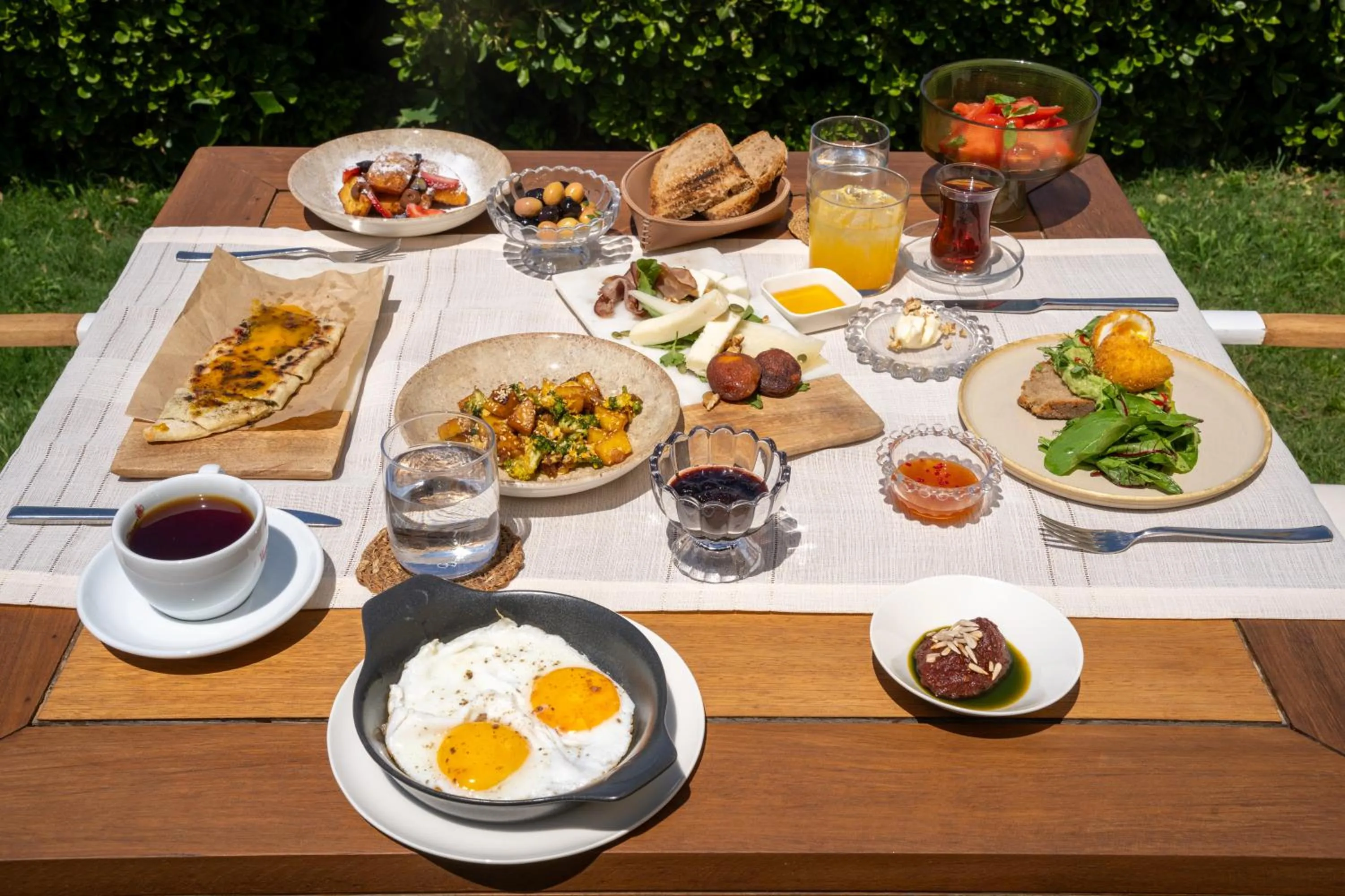 Breakfast in Casa dell'Arte Hotel of Arts & Leisure