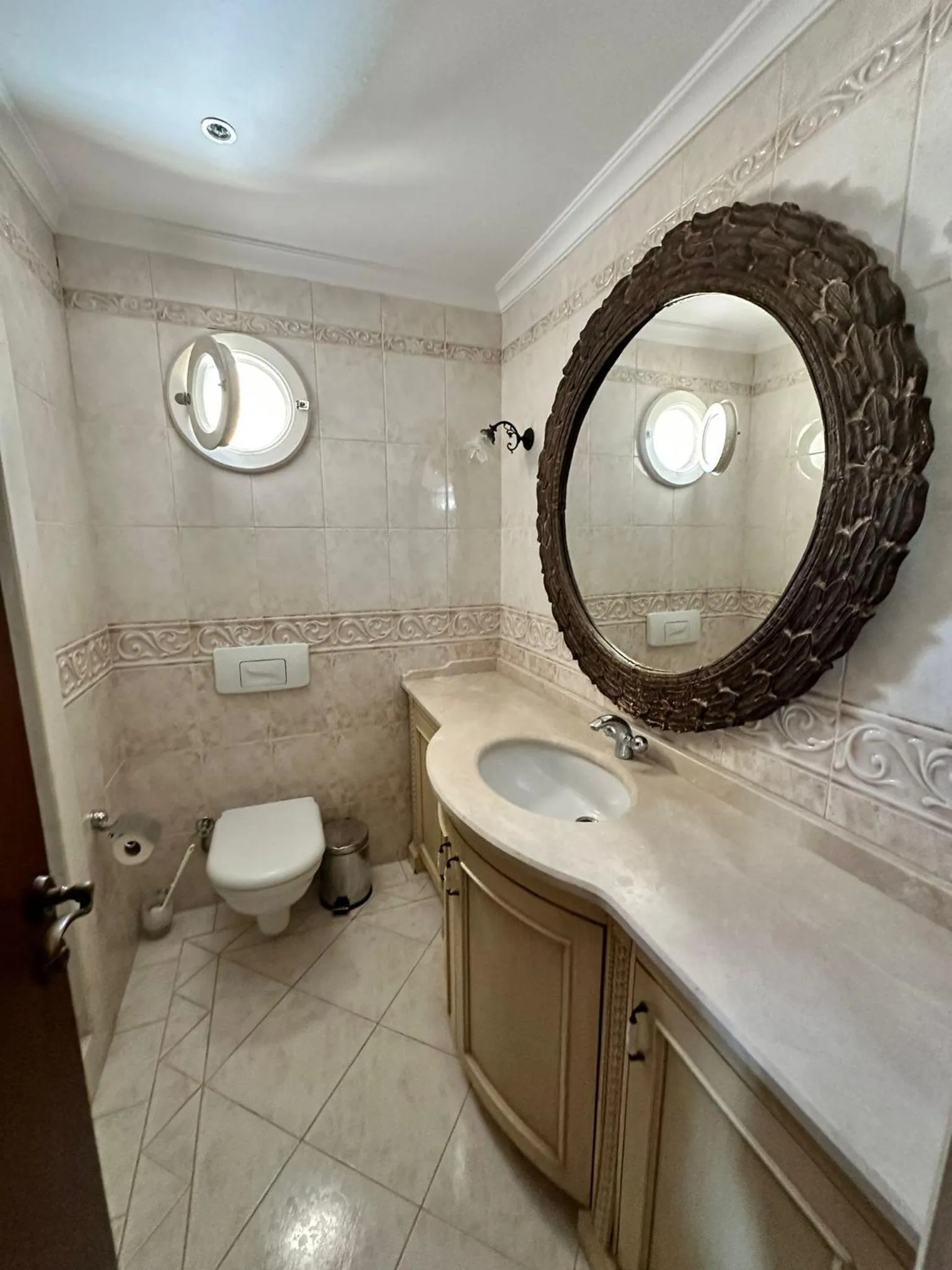 Bathroom in Casa dell'Arte Hotel of Arts & Leisure