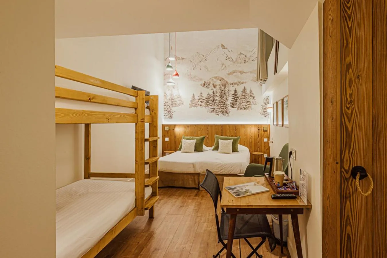 Photo of the whole room, Bed in Hotelo Lyon Charité