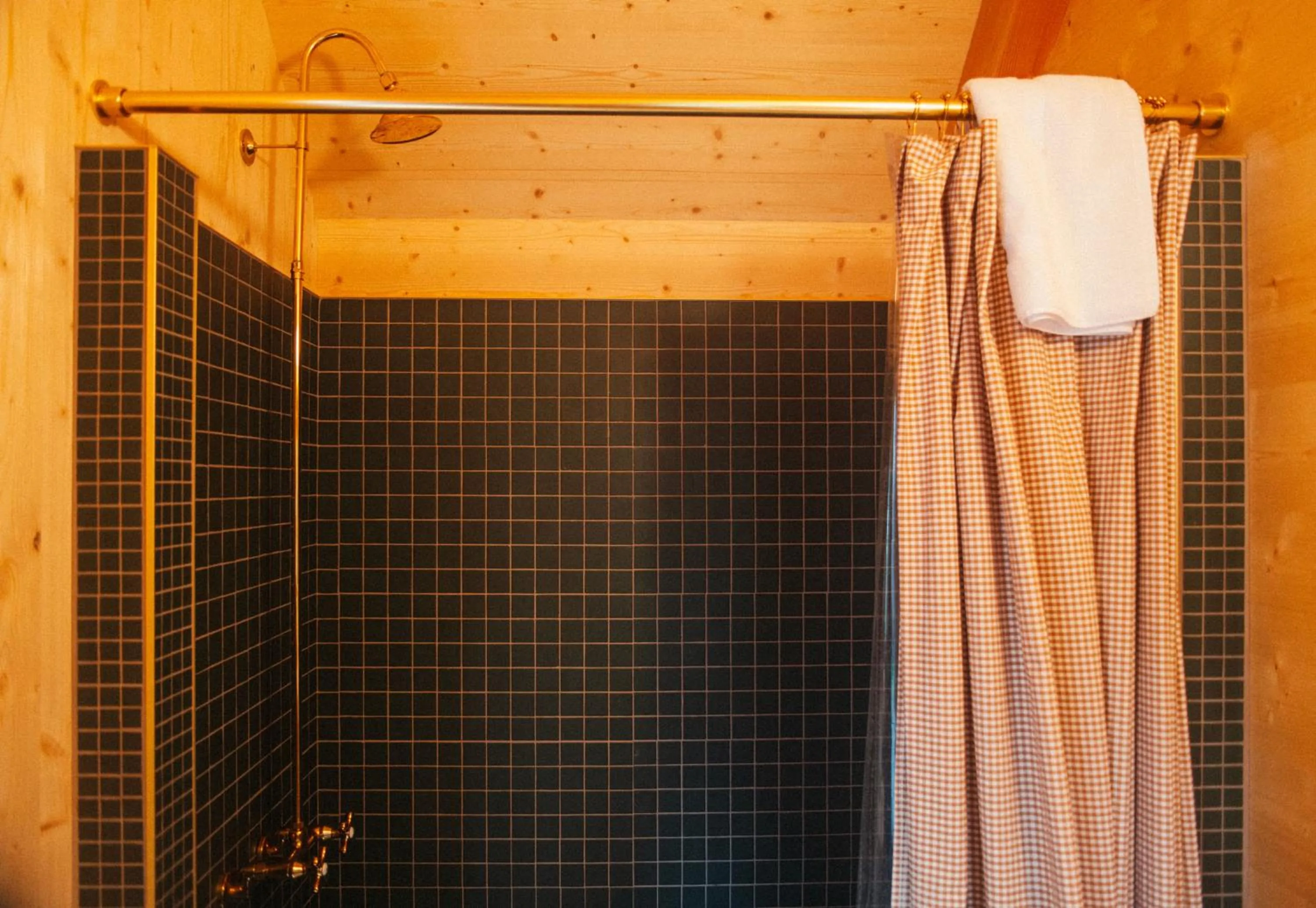 Bathroom in Johnson's Beach Cabins and Campground