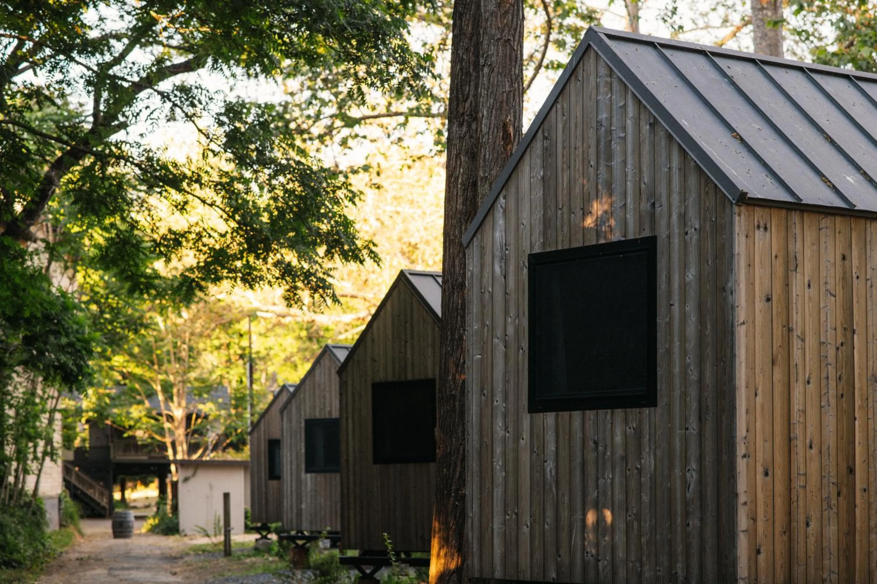 Facade/entrance in Johnson's Beach Cabins and Campground