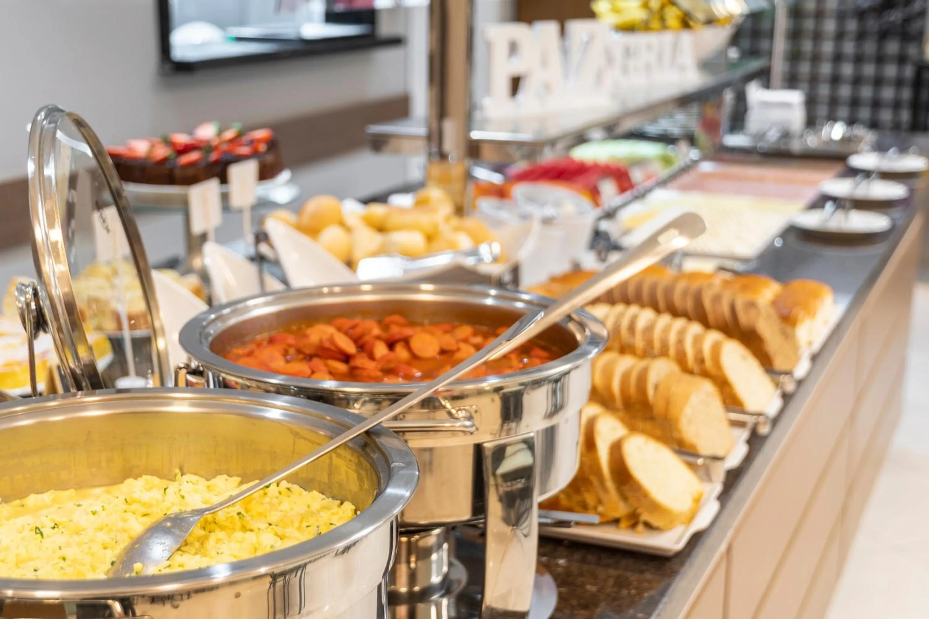 Buffet breakfast in Hotel Negrini