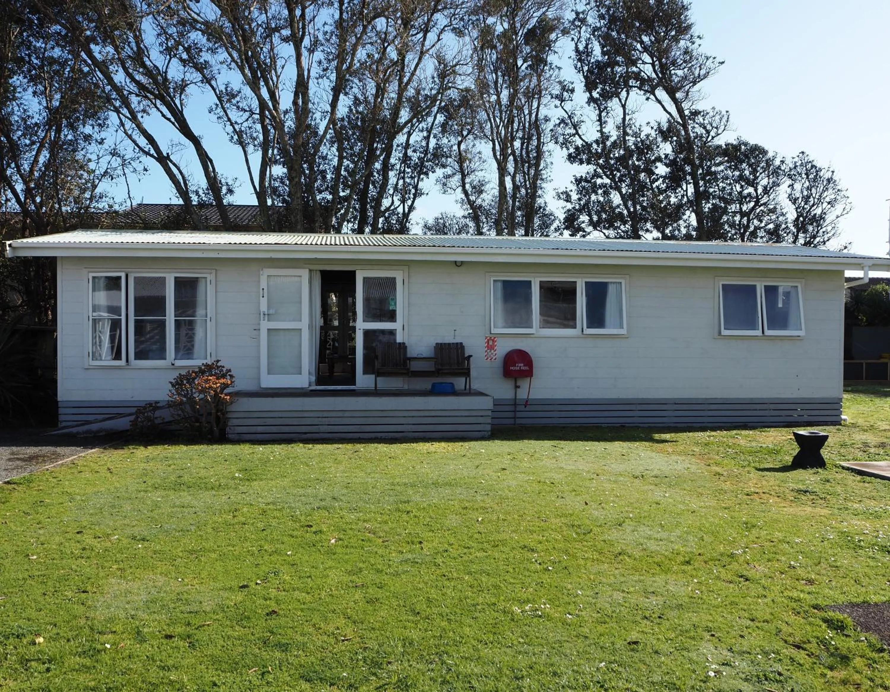 Property building in Edgewater Motel