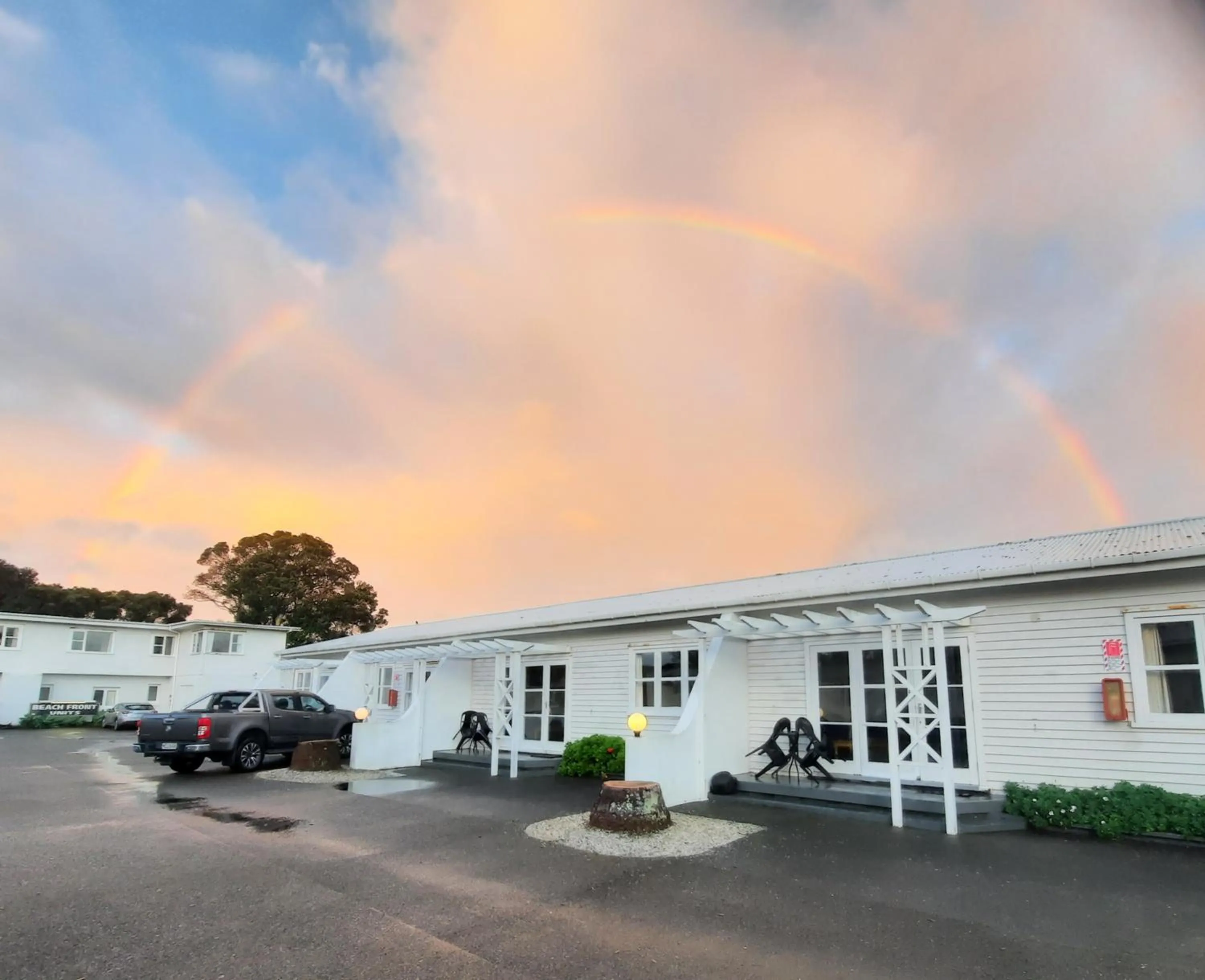 Property building in Edgewater Motel