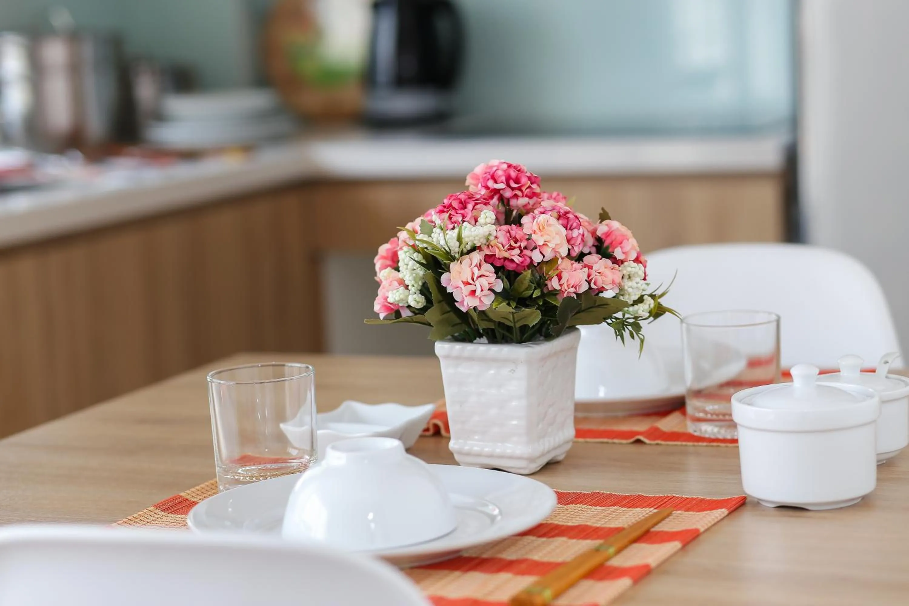 Decorative detail in Quiet Hoang Quoc Viet Hotel & apartment