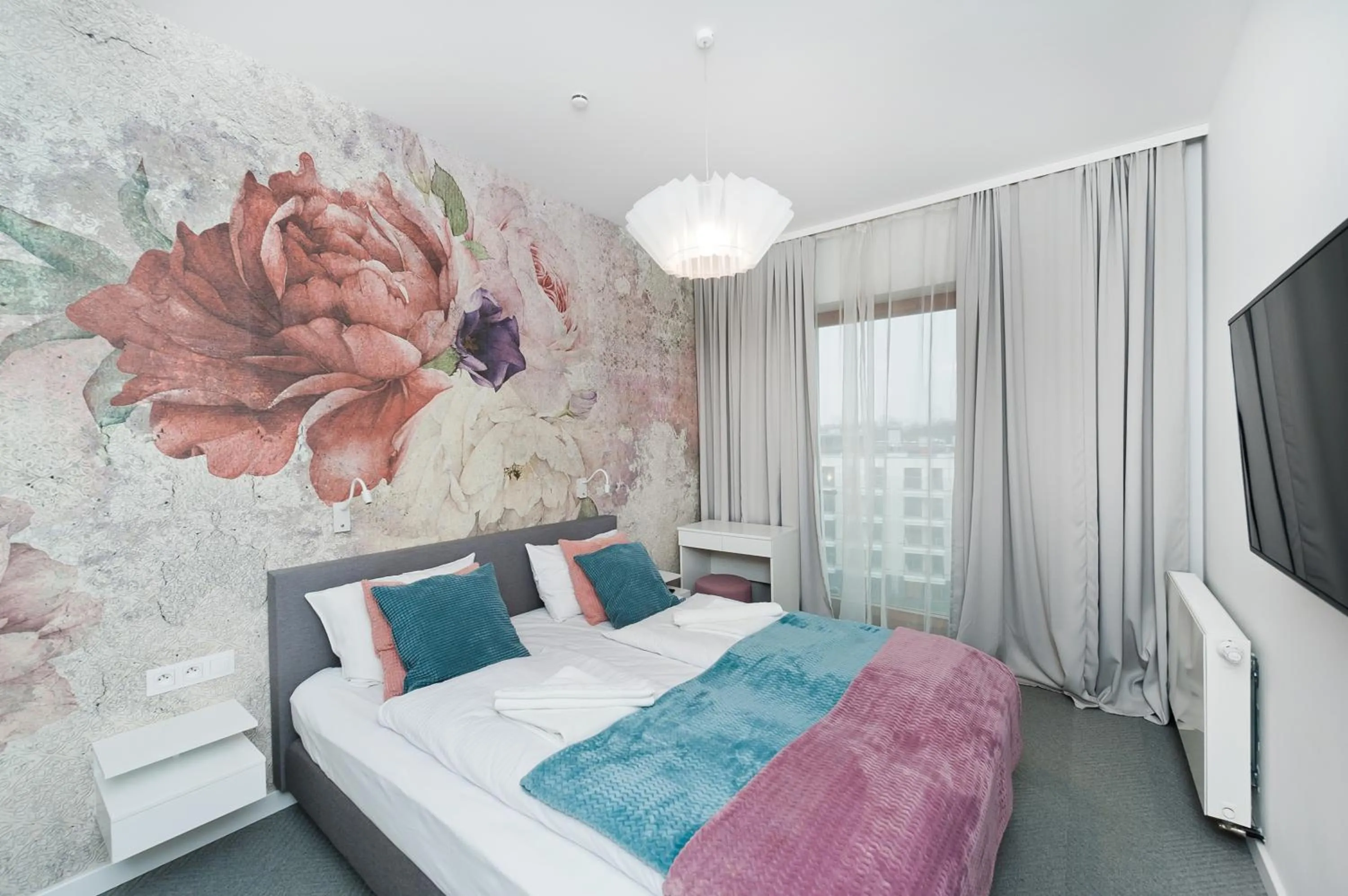 Bedroom, Bed in Premium in Novum City Center, Sun & Snow