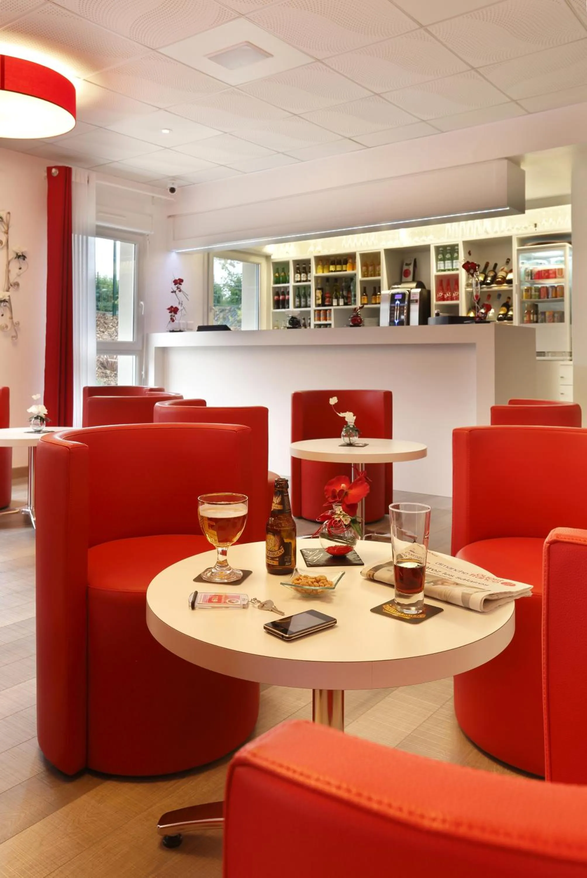 Lounge or bar, Restaurant/Places to Eat in The Originals City, Hotel Loval, Brest (Inter-Hotel)