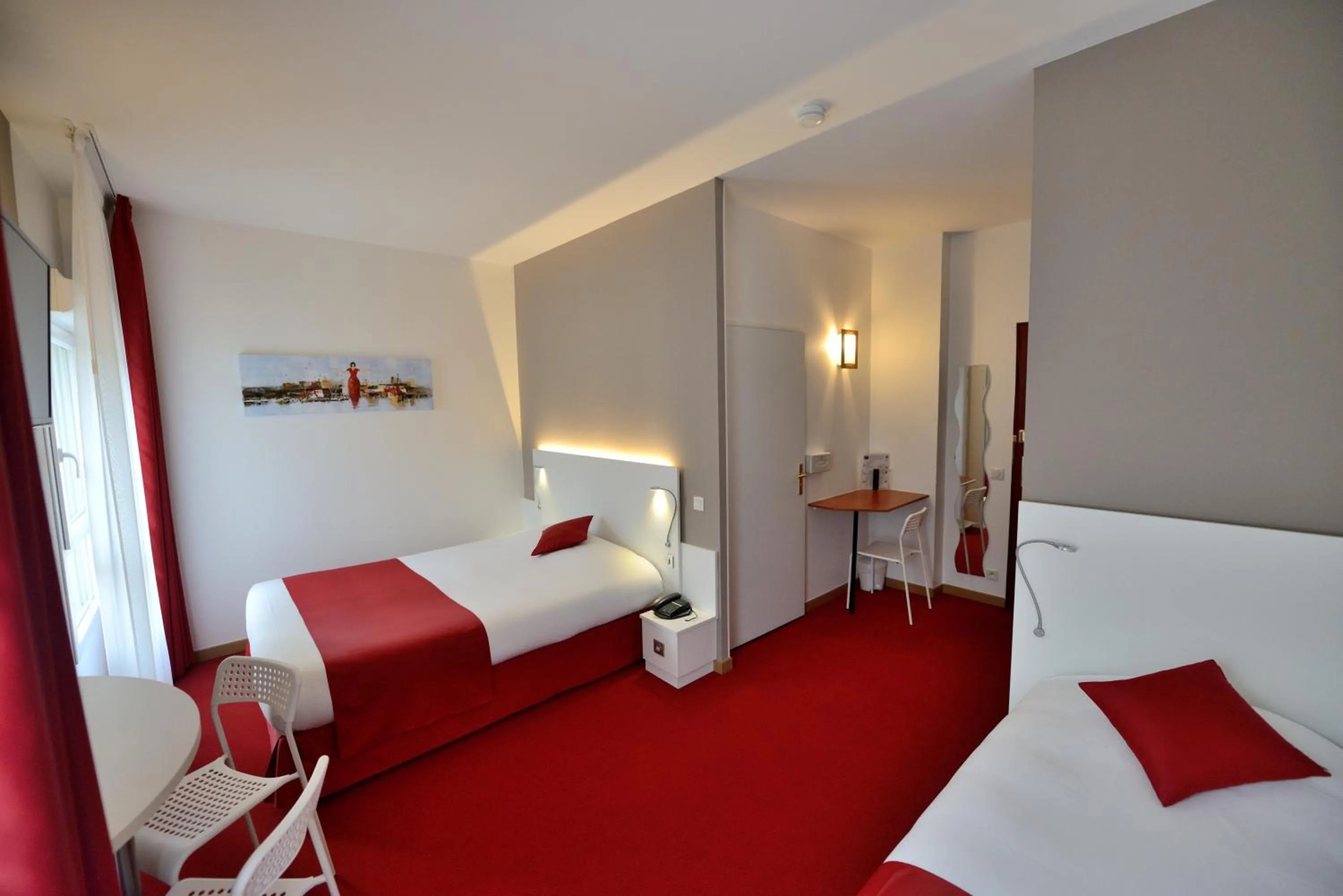 Bedroom in The Originals City, Hotel Loval, Brest (Inter-Hotel)