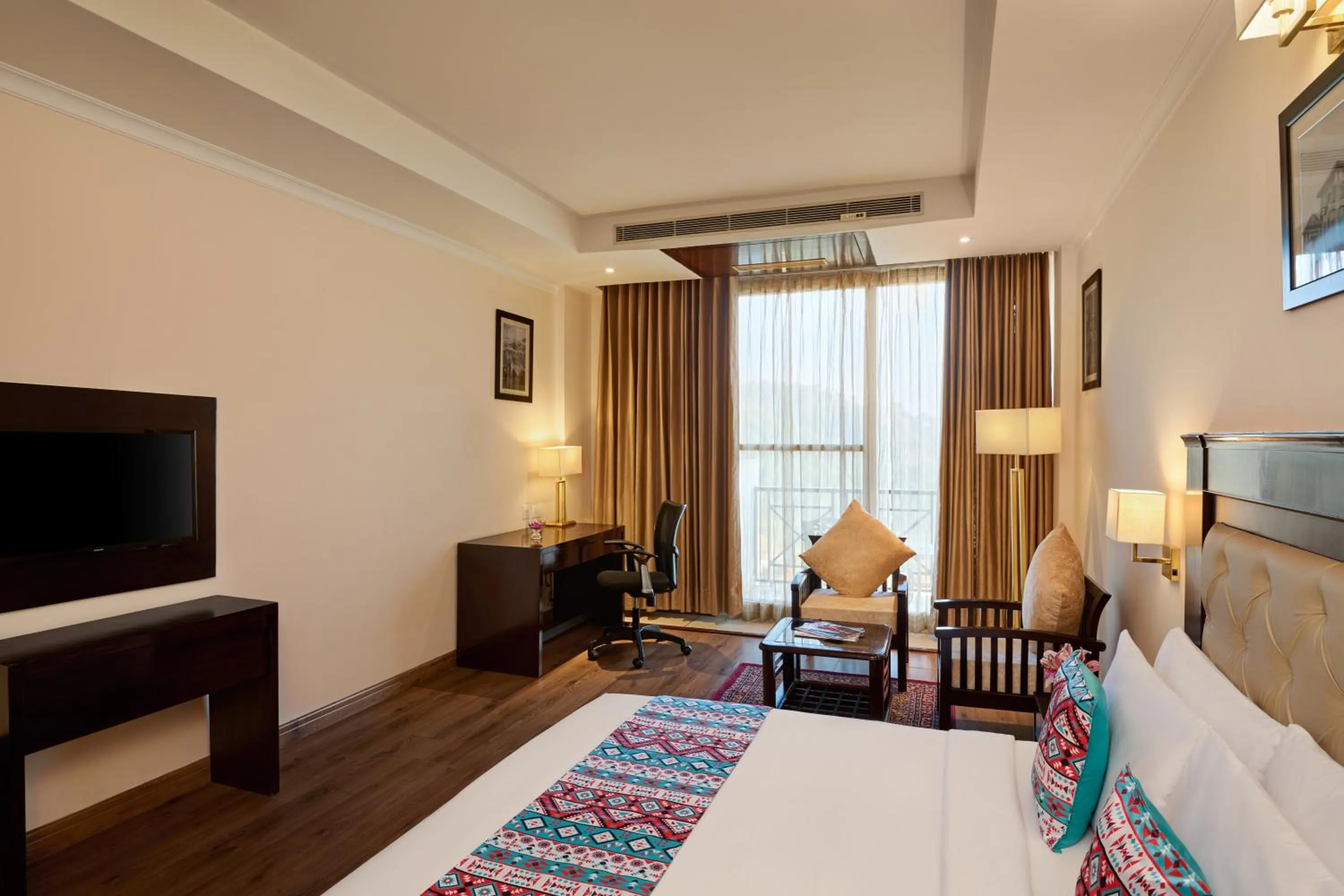 Bed in Deventure Shimla Hills