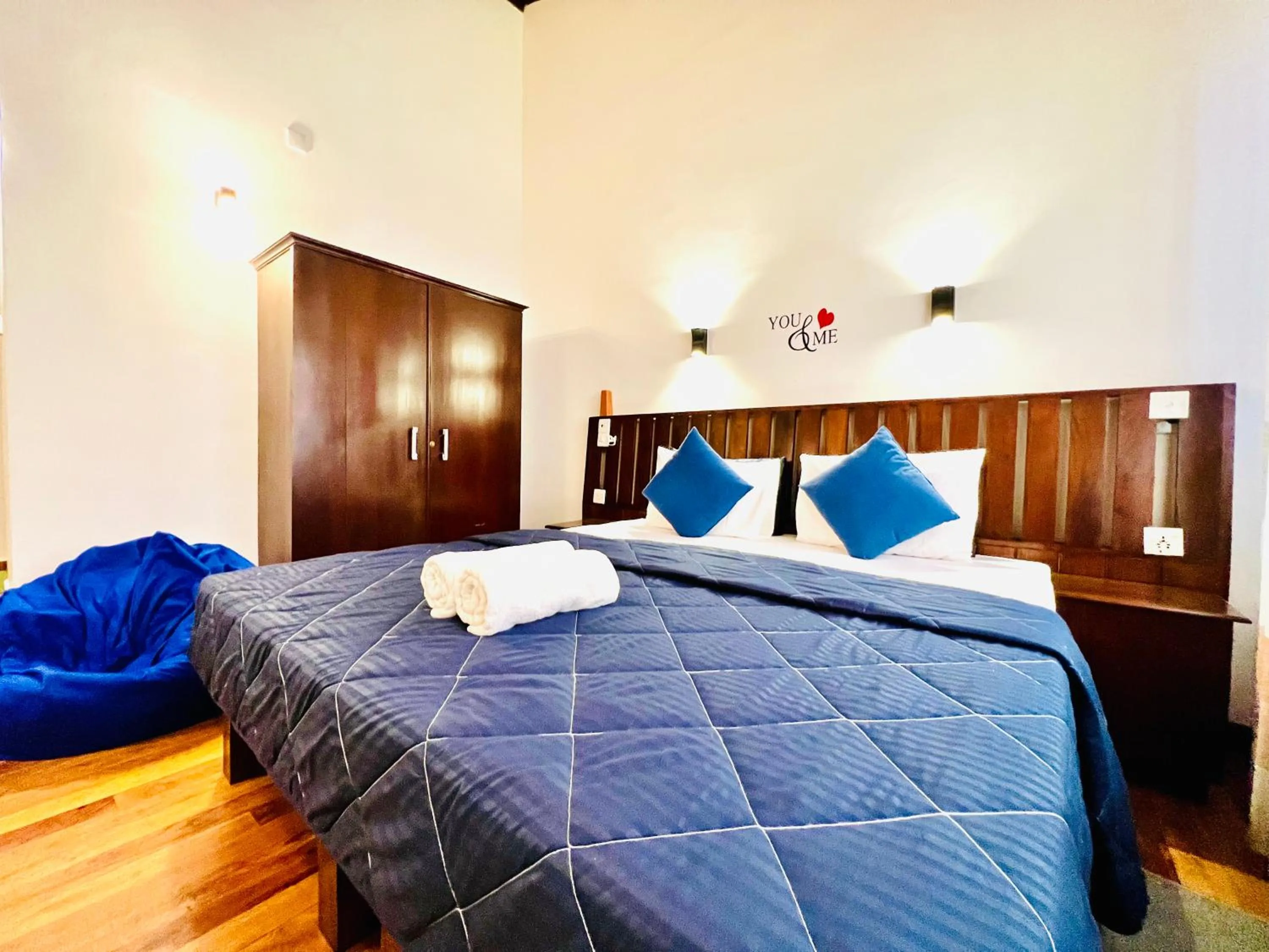 Bed in Cozy Sea view Inn