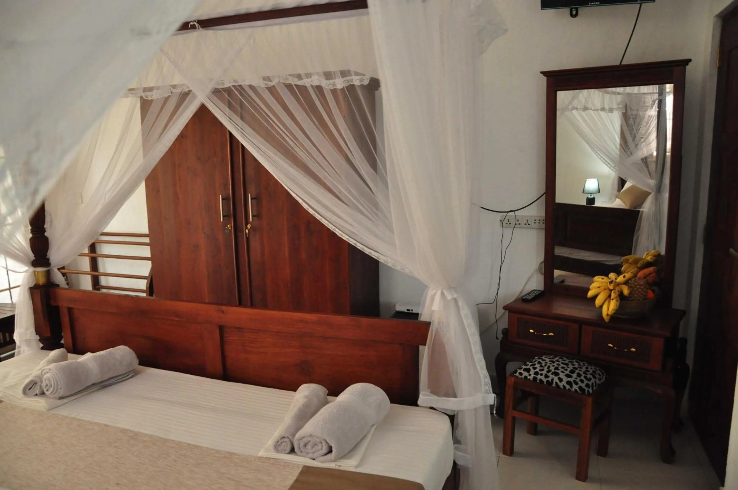 Bedroom, Bed in El Corazon De Hikkaduwa