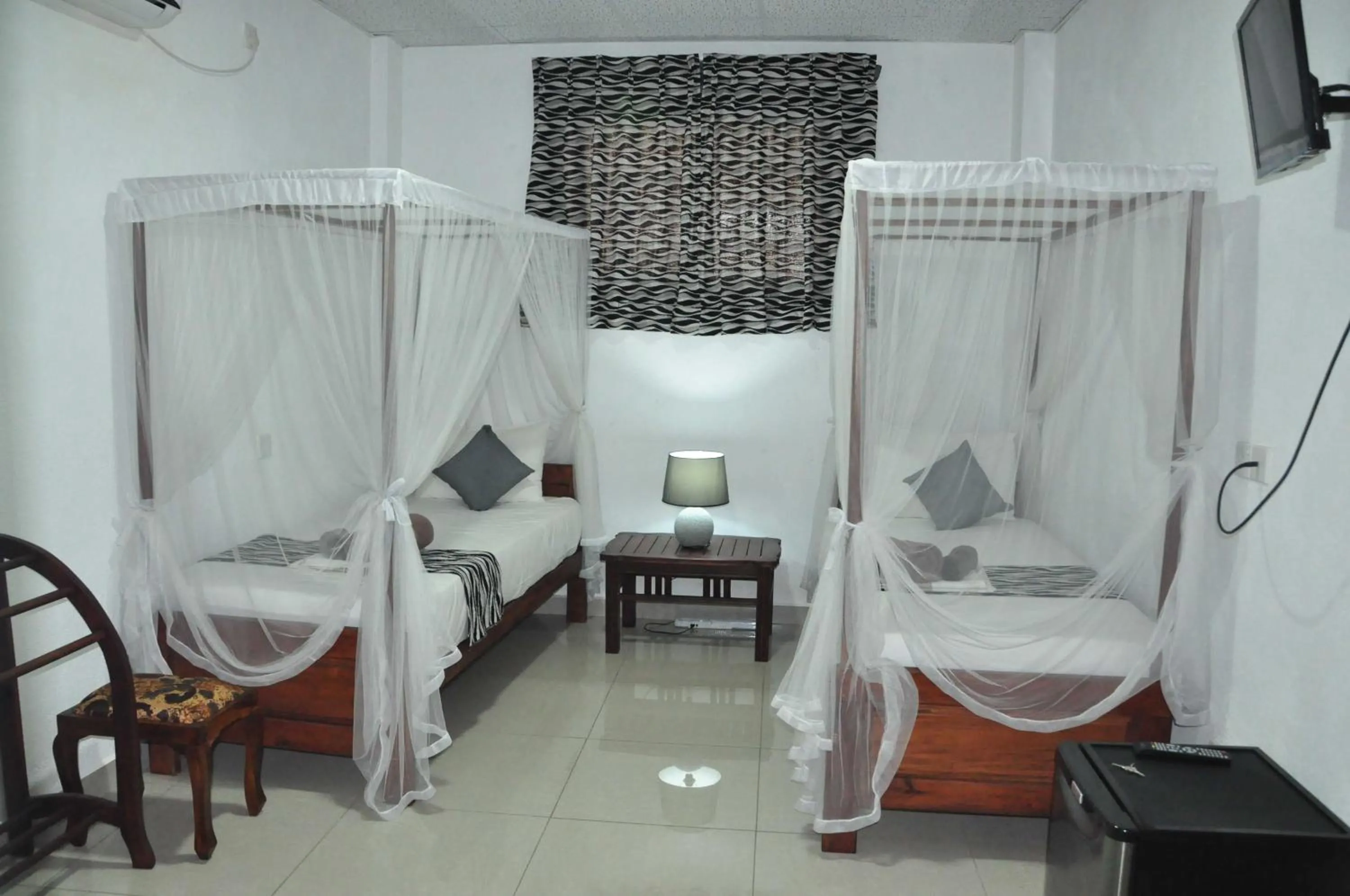 Bedroom, Bed in El Corazon De Hikkaduwa