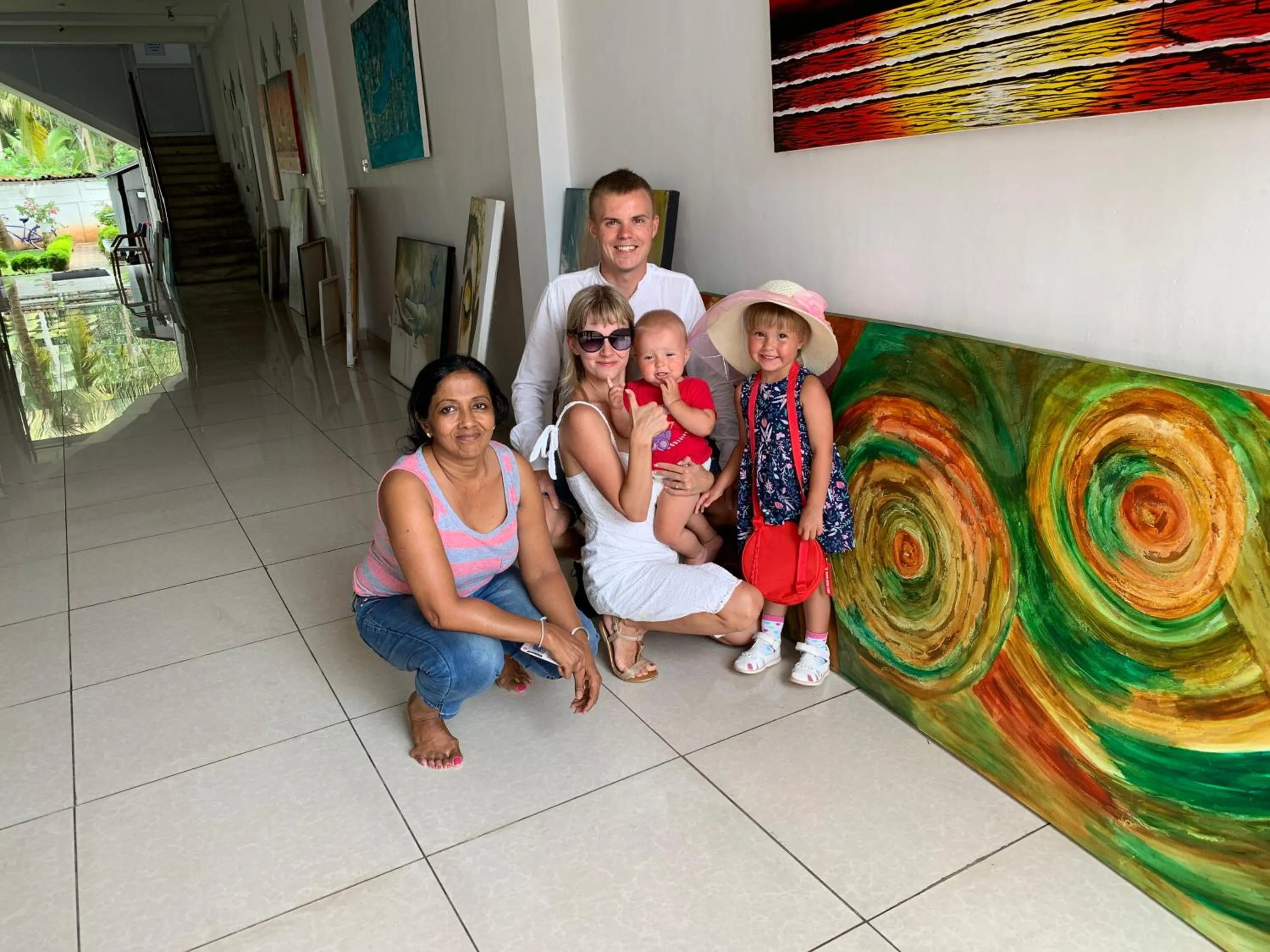 group of guests in El Corazon De Hikkaduwa