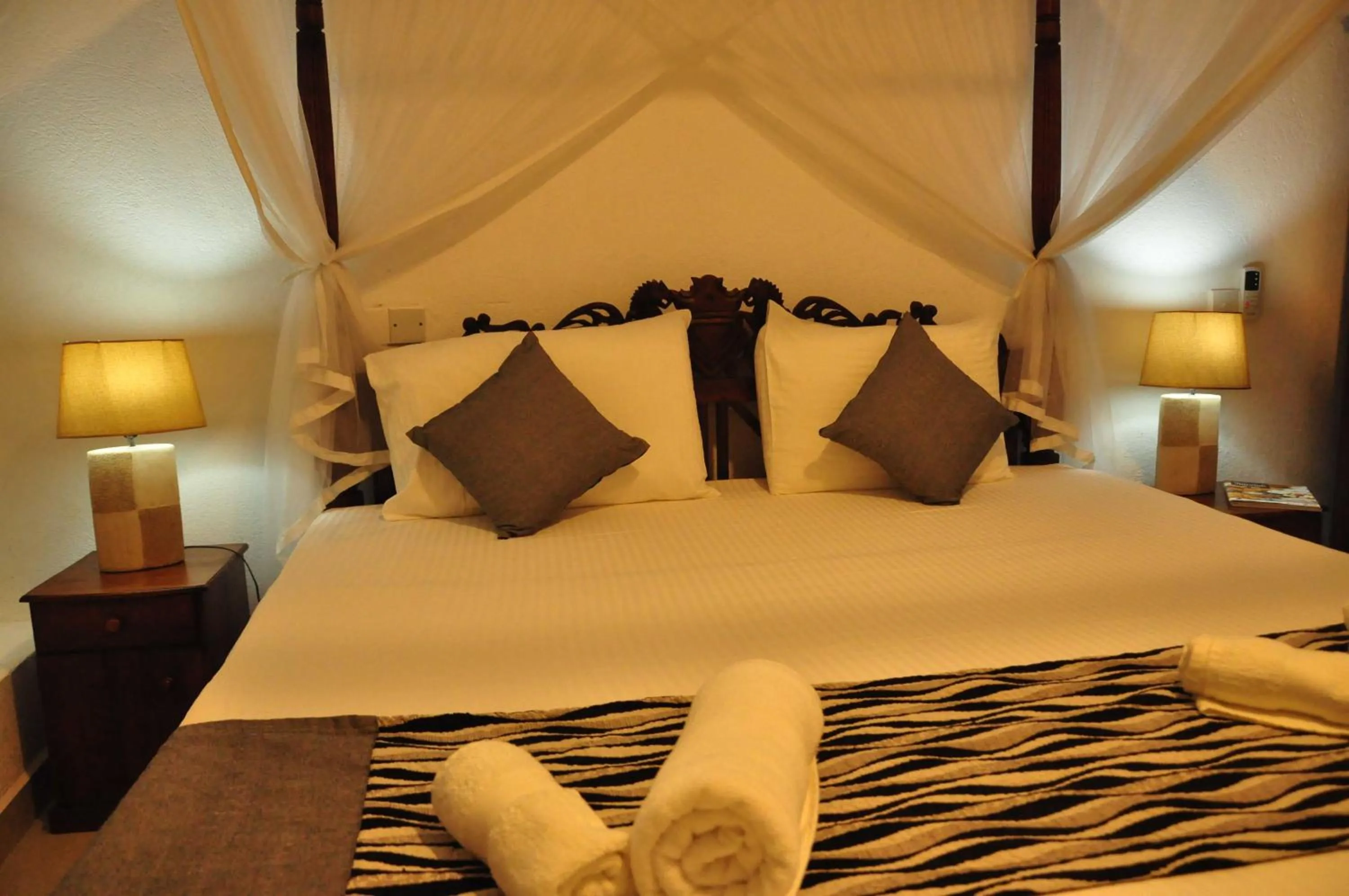 Bedroom, Bed in El Corazon De Hikkaduwa