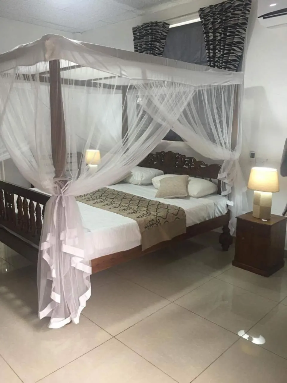 Bed in El Corazon De Hikkaduwa
